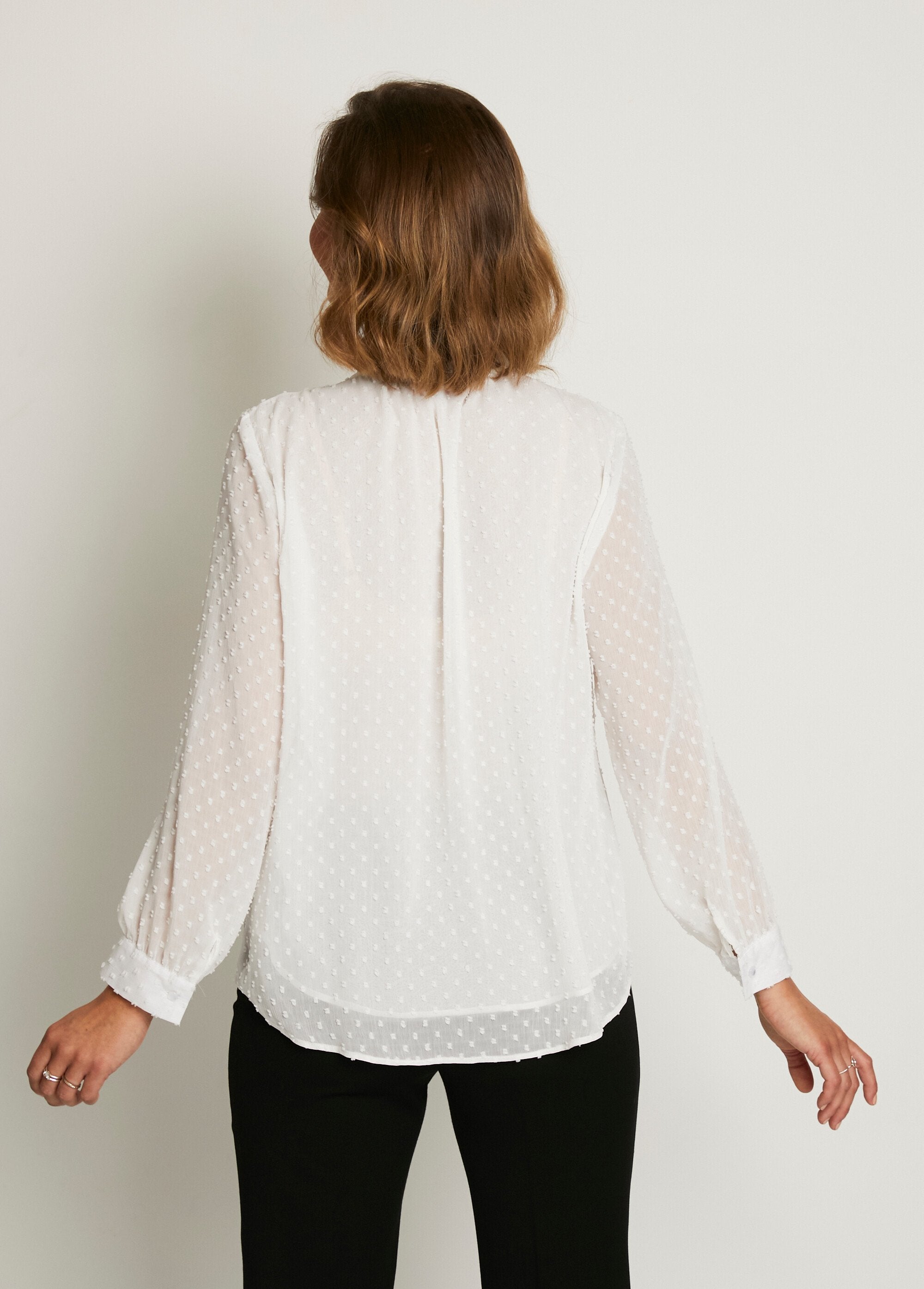 Plain_plumetis_voile_buttoned_blouse_Ecru_DO1_slim