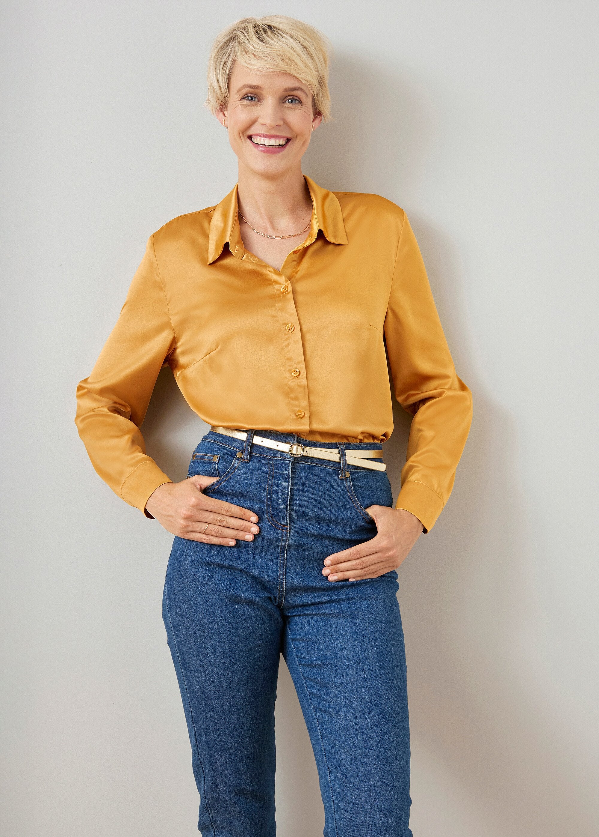 Plain_or_printed_long-sleeved_blouse_Yellow_ochre_FA1_slim