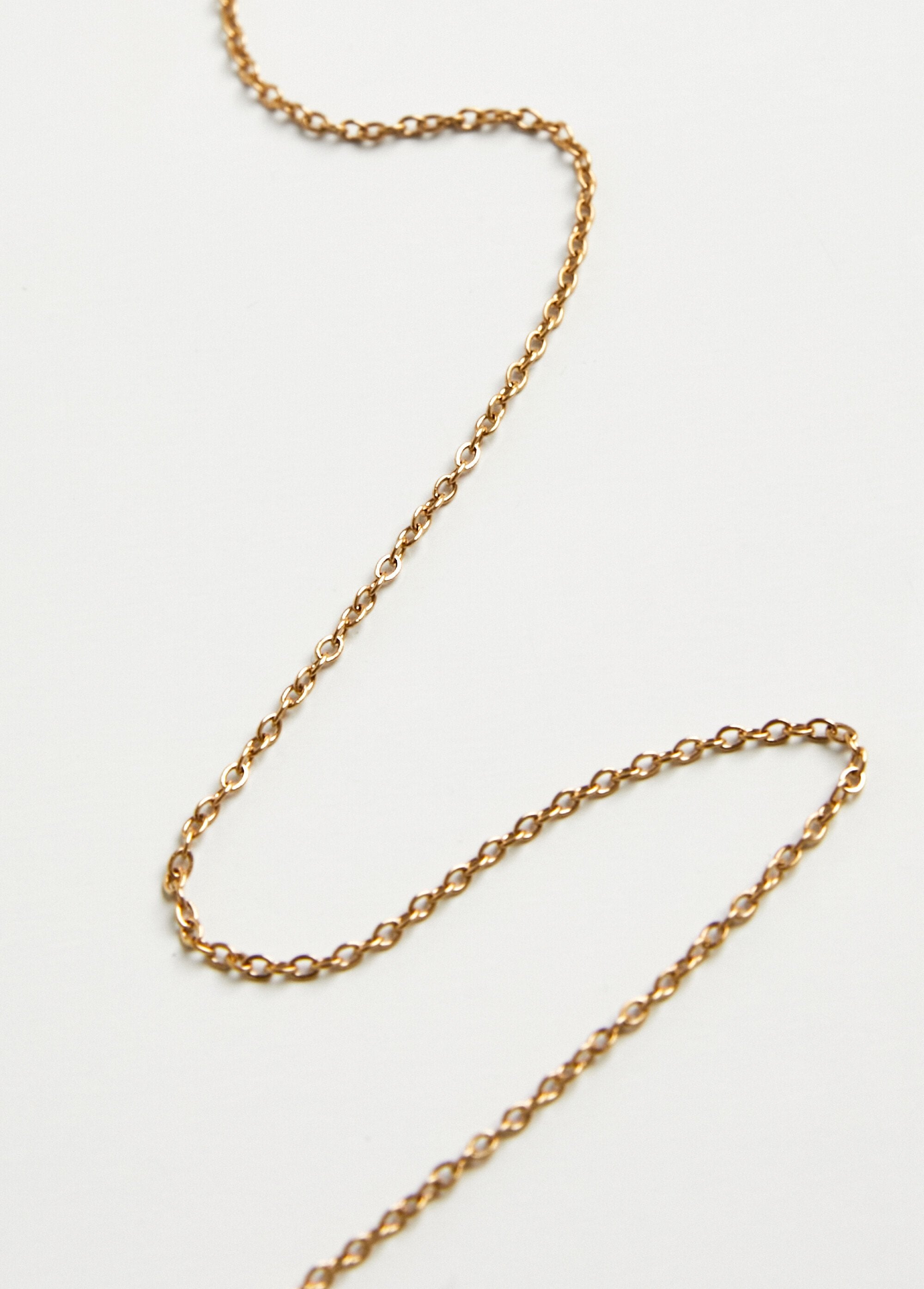 Steel_necklace_with_fan-shaped_pendant_Golden_DE4_slim
