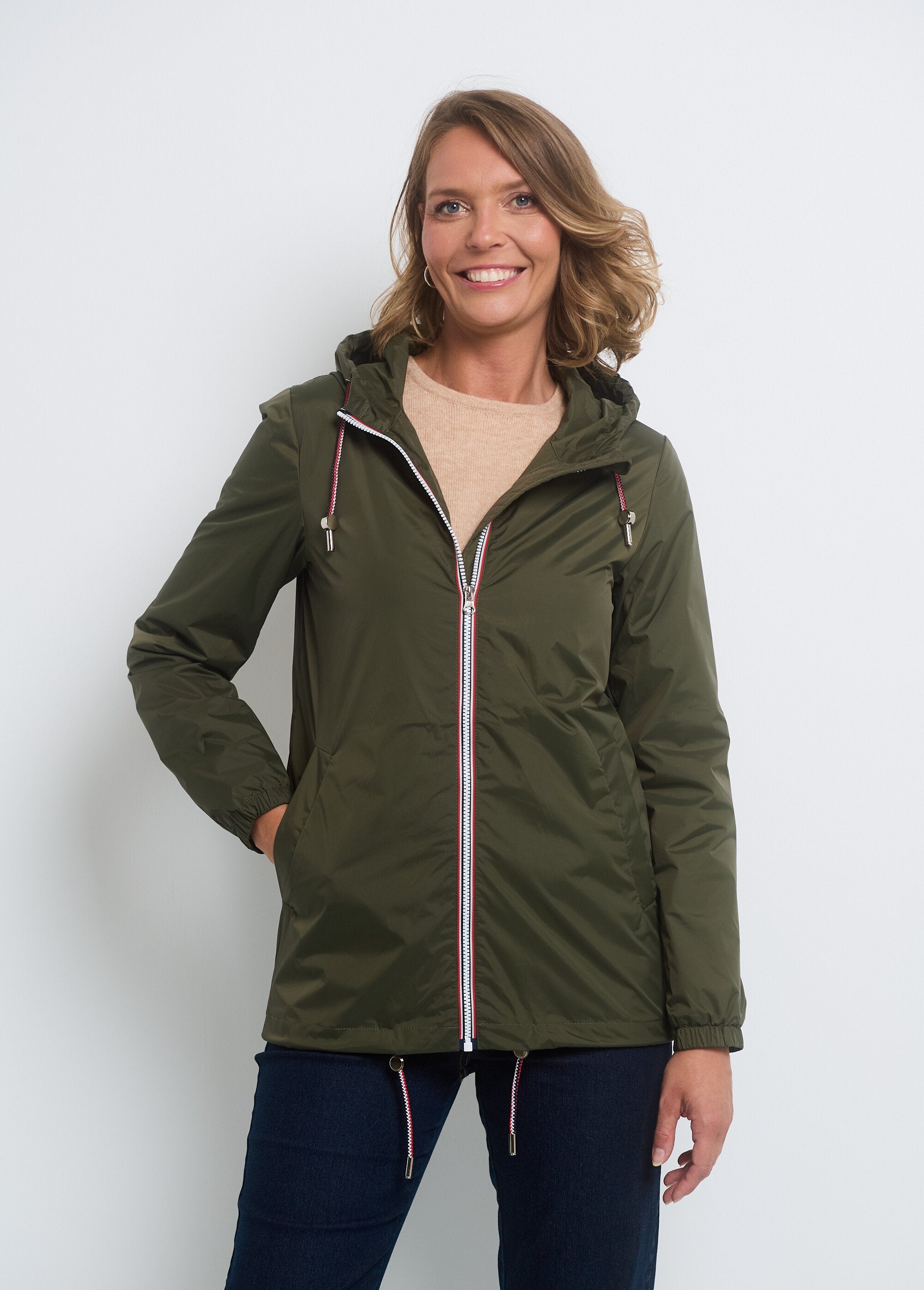 Water-repellent_windbreaker_with_hood_Khaki_FA1_slim
