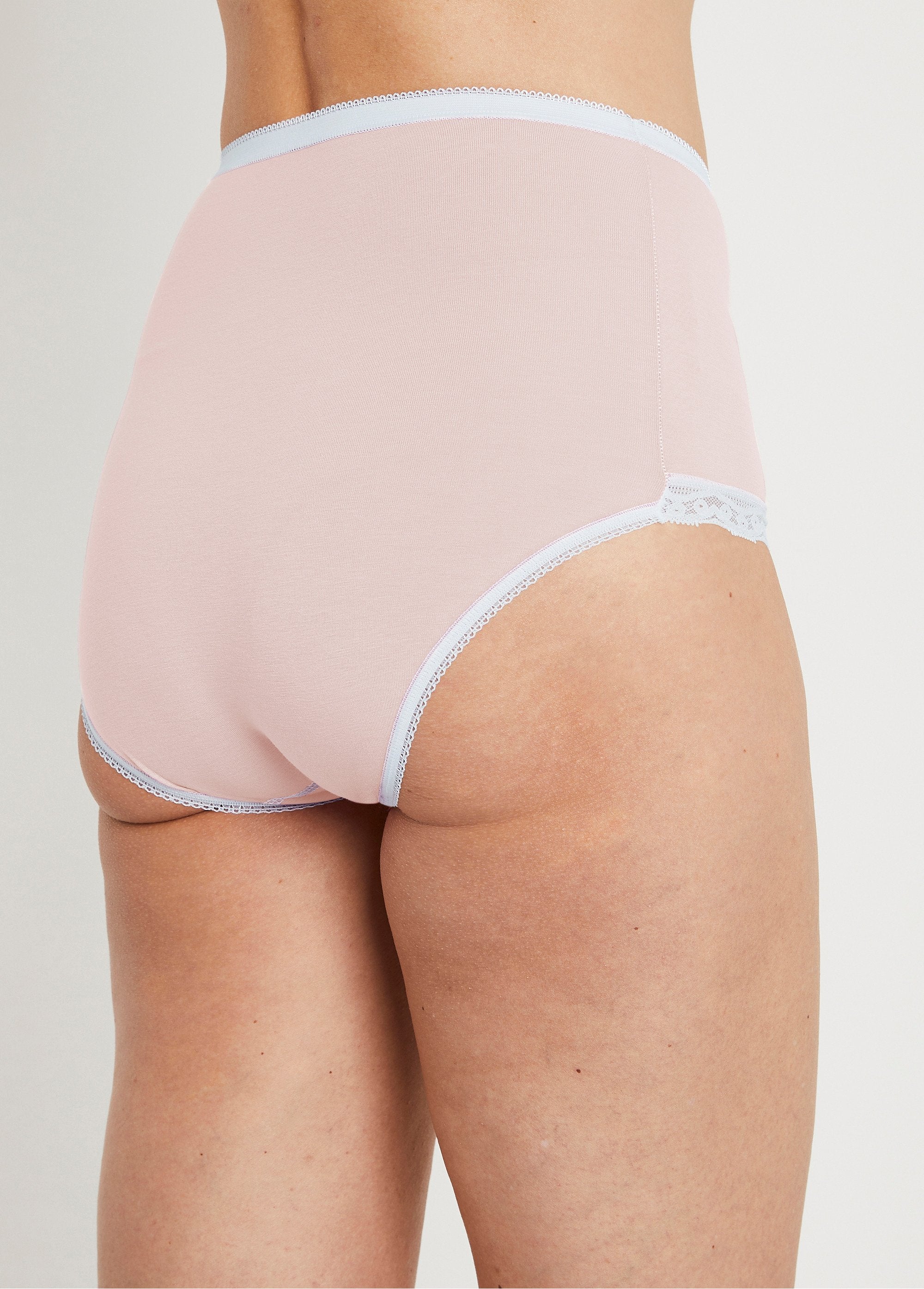 High-waisted_panties_with_lace_detail_Rose_petal_lot_2_DO1_slim