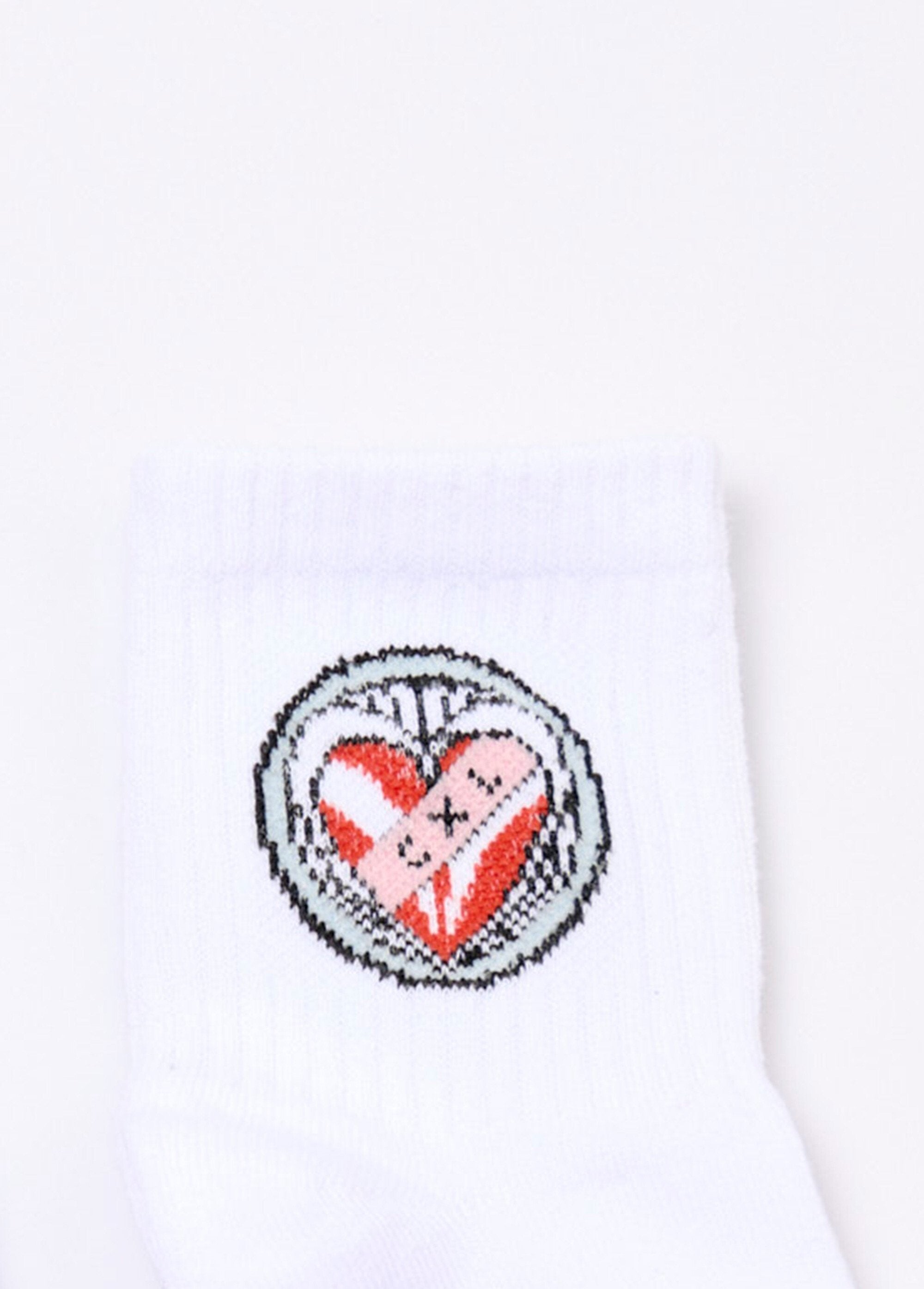 Pack_of_3_badge_socks_White_lot_3_DE2_slim