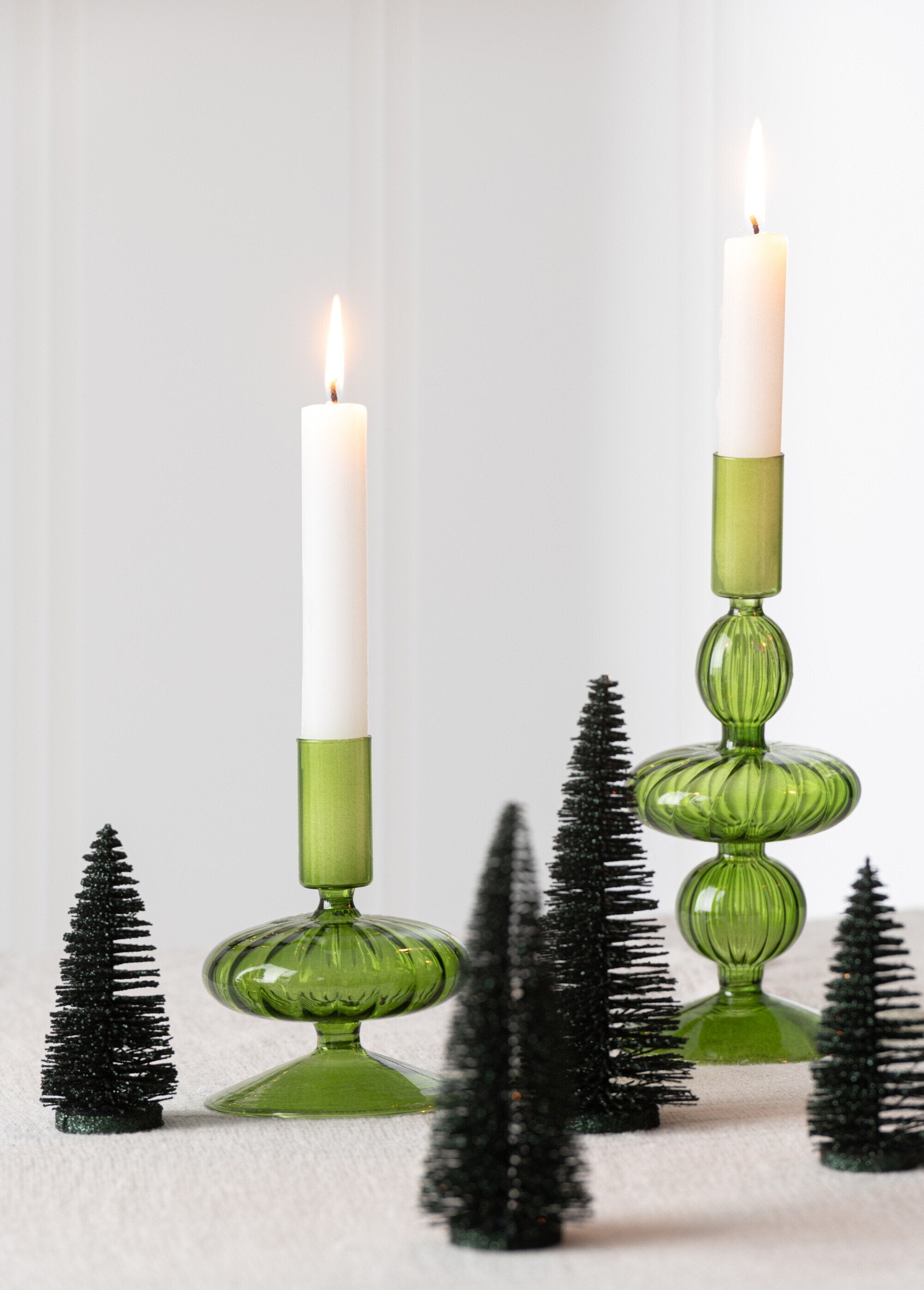 Glittery_Christmas_trees_to_put_down_Green__DE2_slim