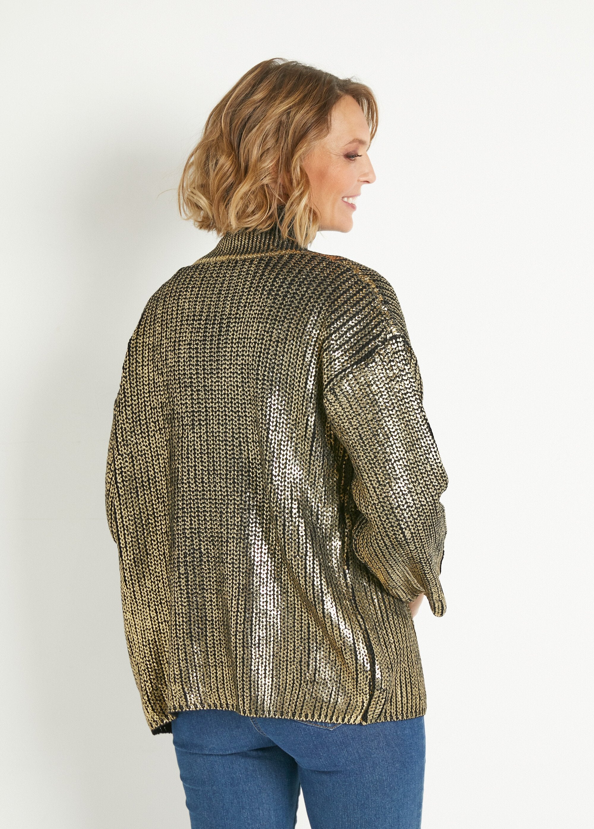 Long_metallic_effect_knit_vest_Gold_and_black_DO1_slim