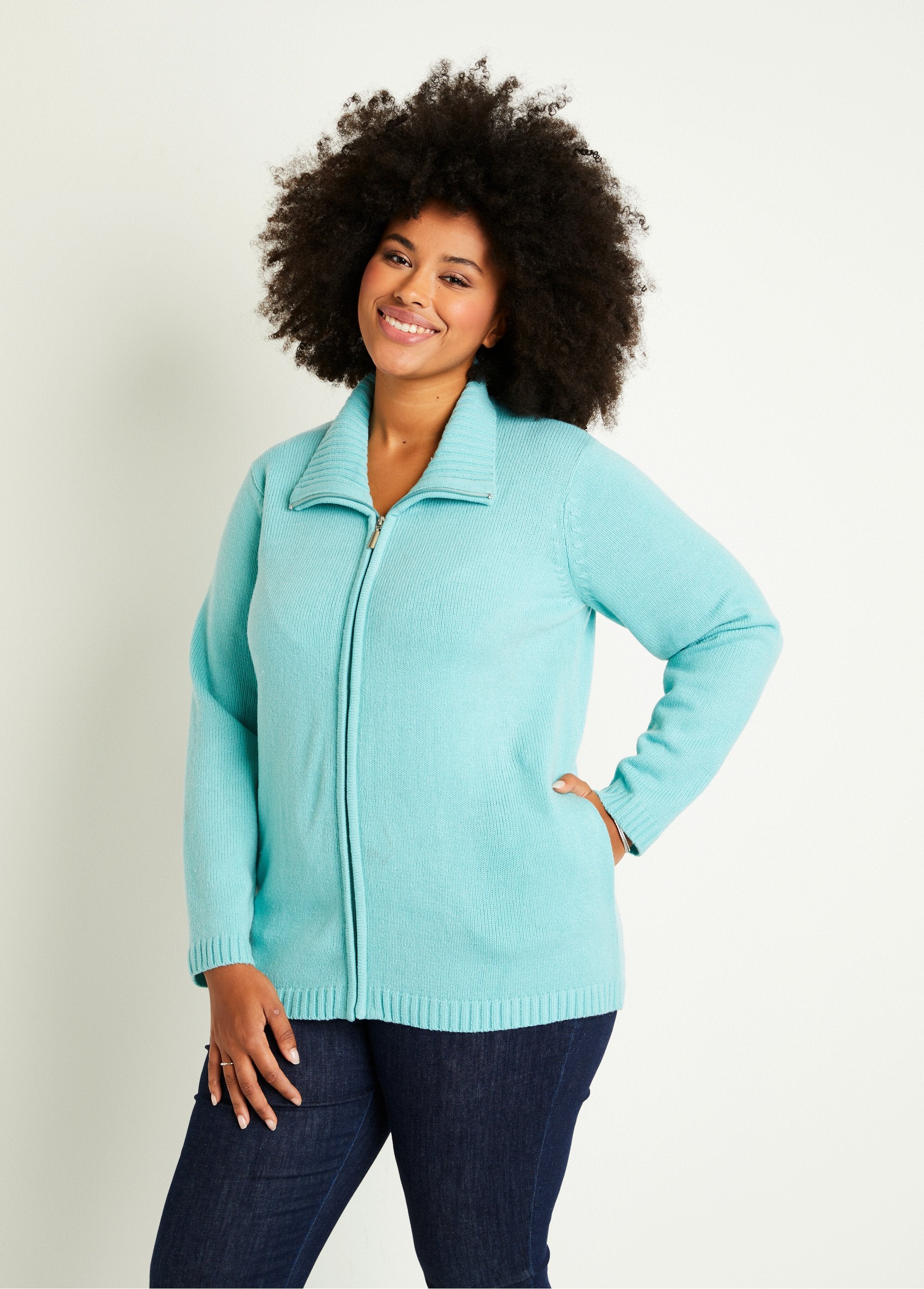 Long_plain_zipped_vest_with_high_collar_Aqua_FA1_curvy