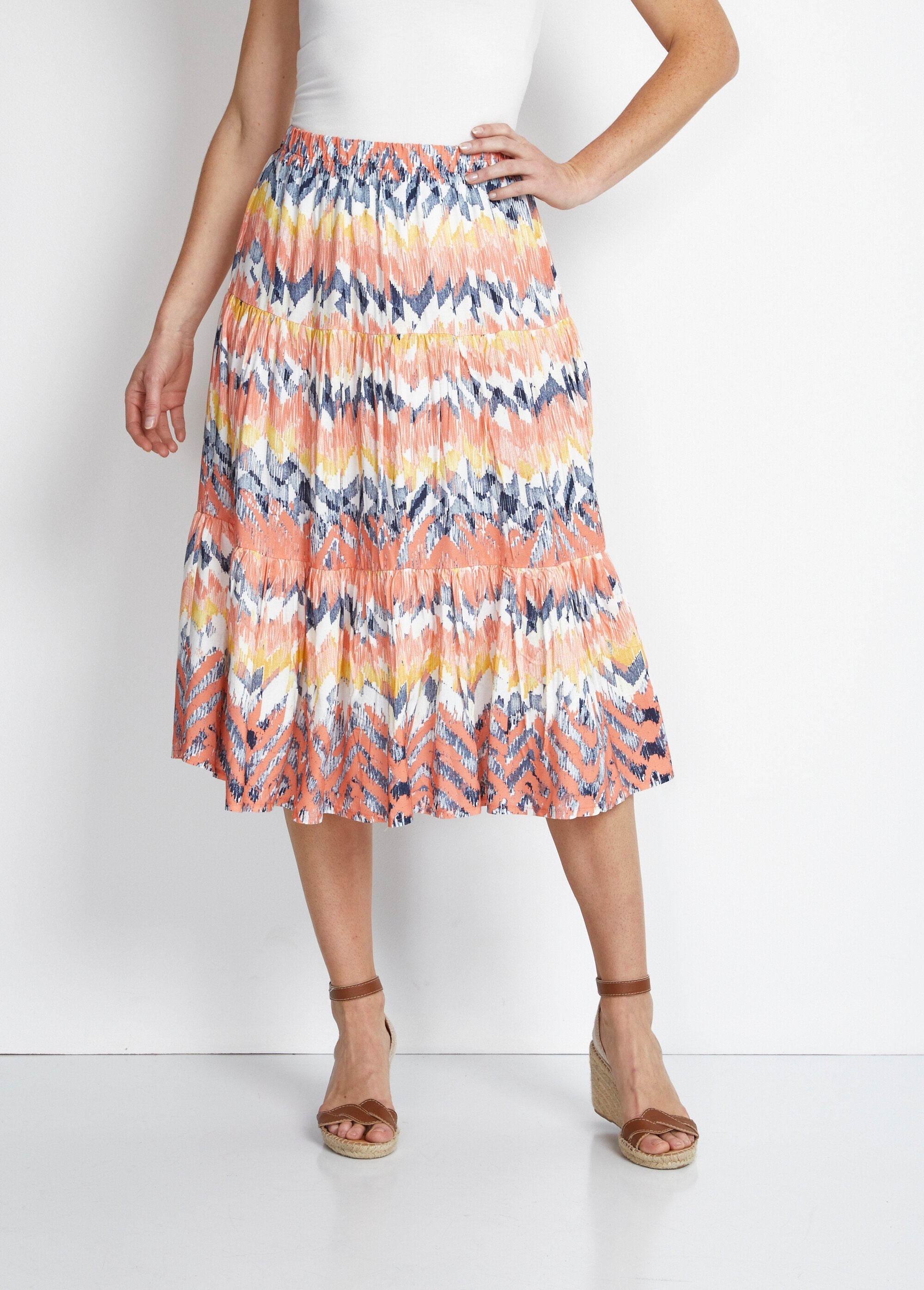 Long_printed_ruffled_skirt_Orange_Imp_FA1_slim