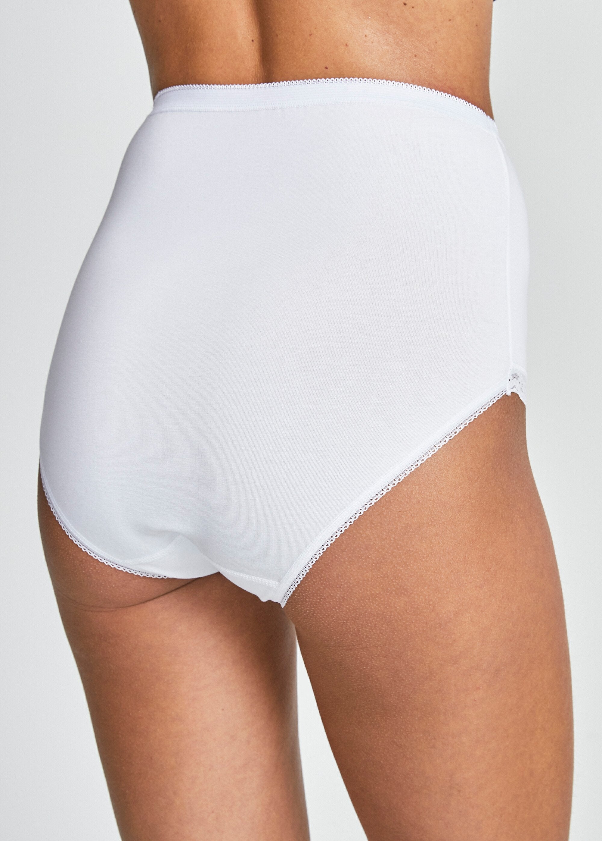 High-waisted_panties_with_lace_detail_White_lot_2_DO1_slim