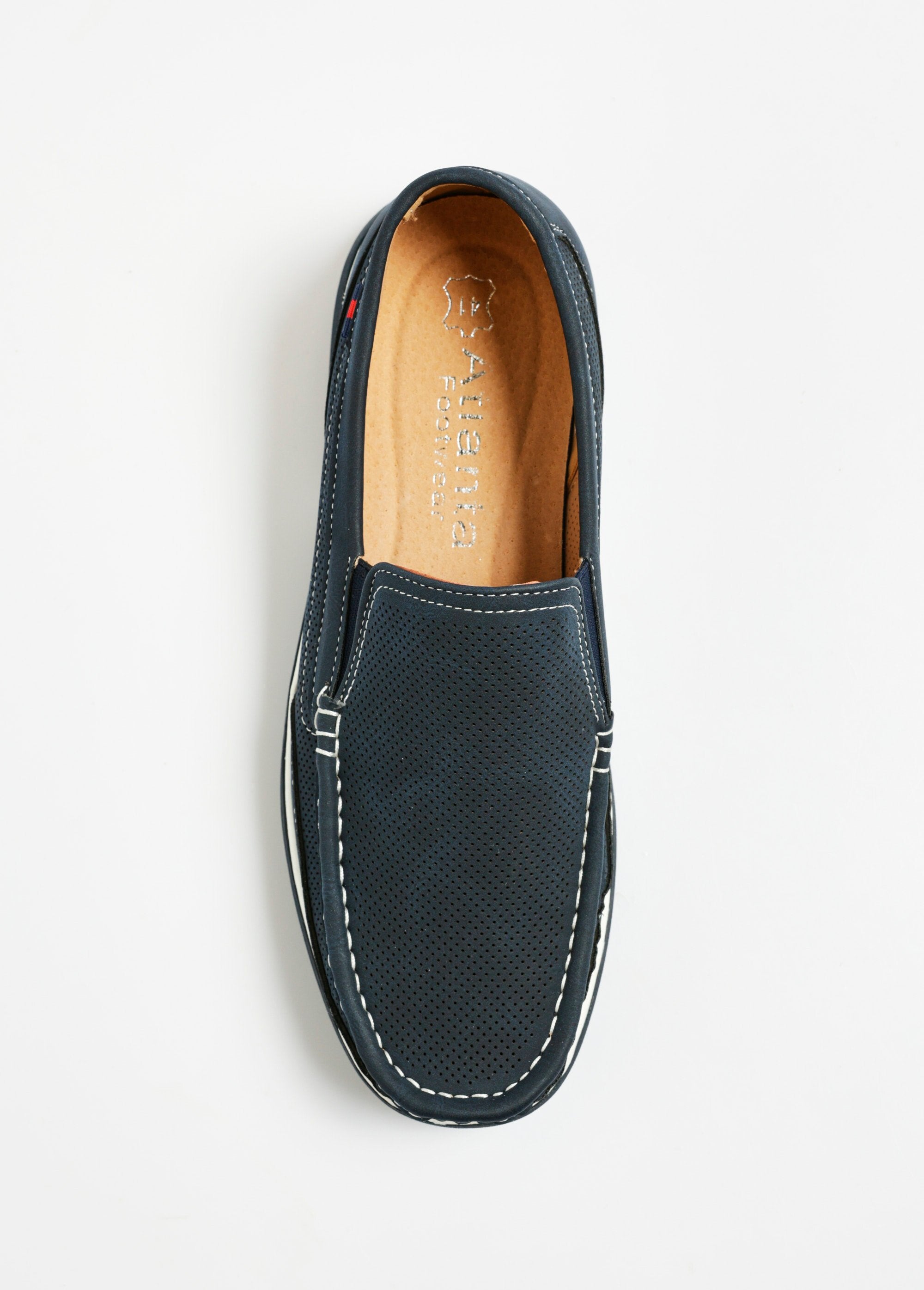 Micro-perforated_elasticated_leather_boat-style_loafers_Marine_OV1_slim