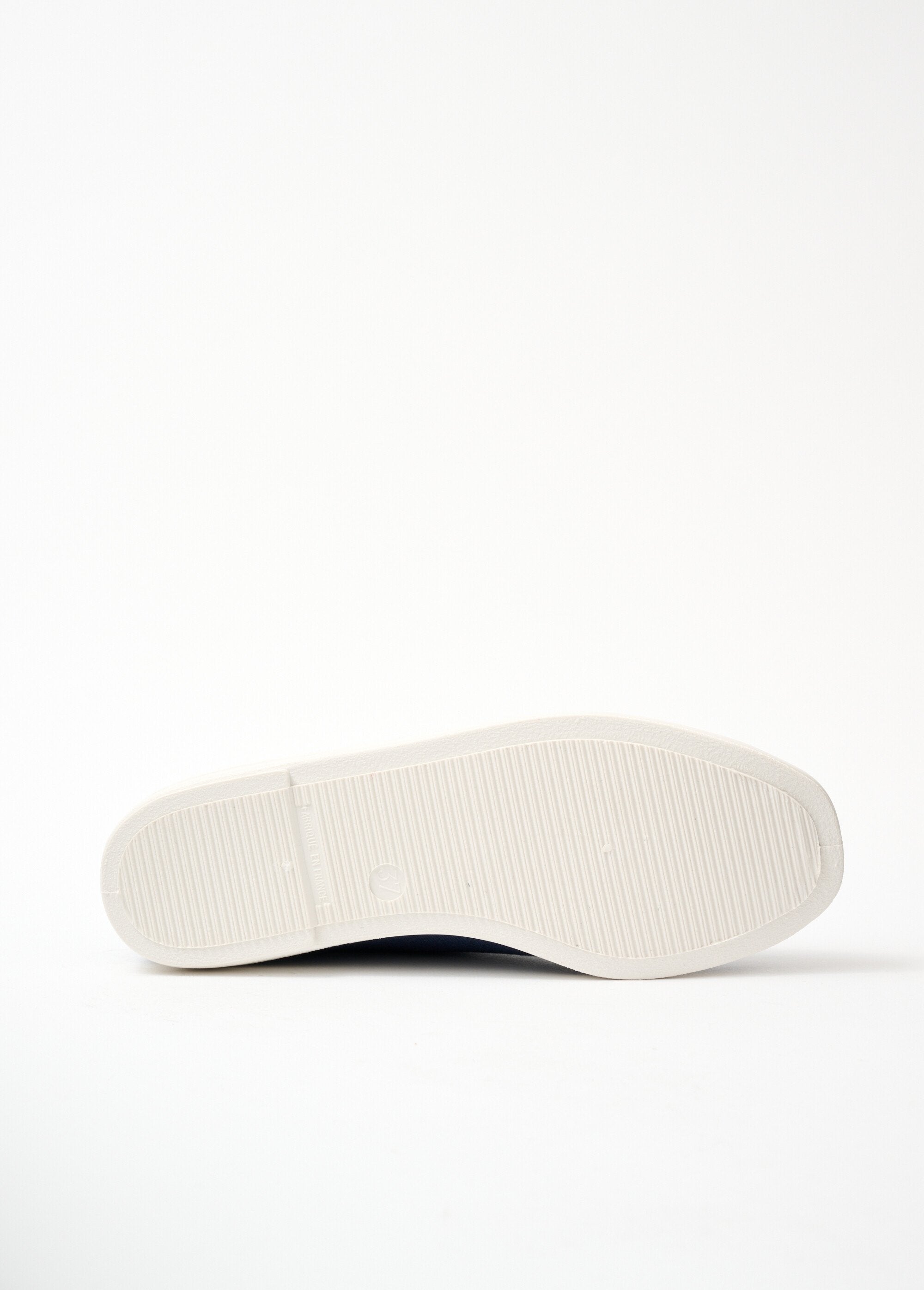 Comfort_width_canvas_moccasins_Marine_UN1_slim