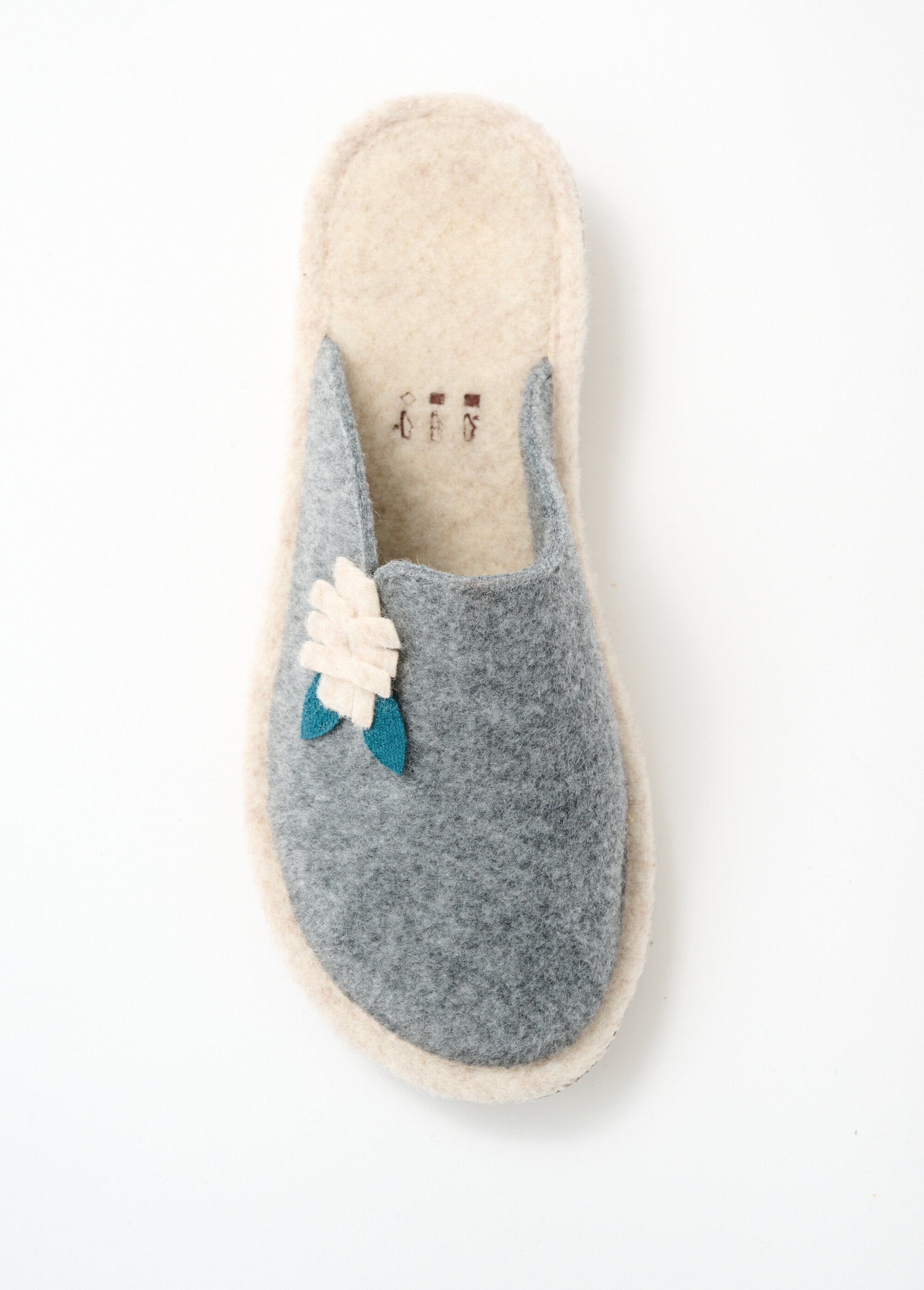 Comfort_width_felt_mule_slippers_Gray_OV1_slim