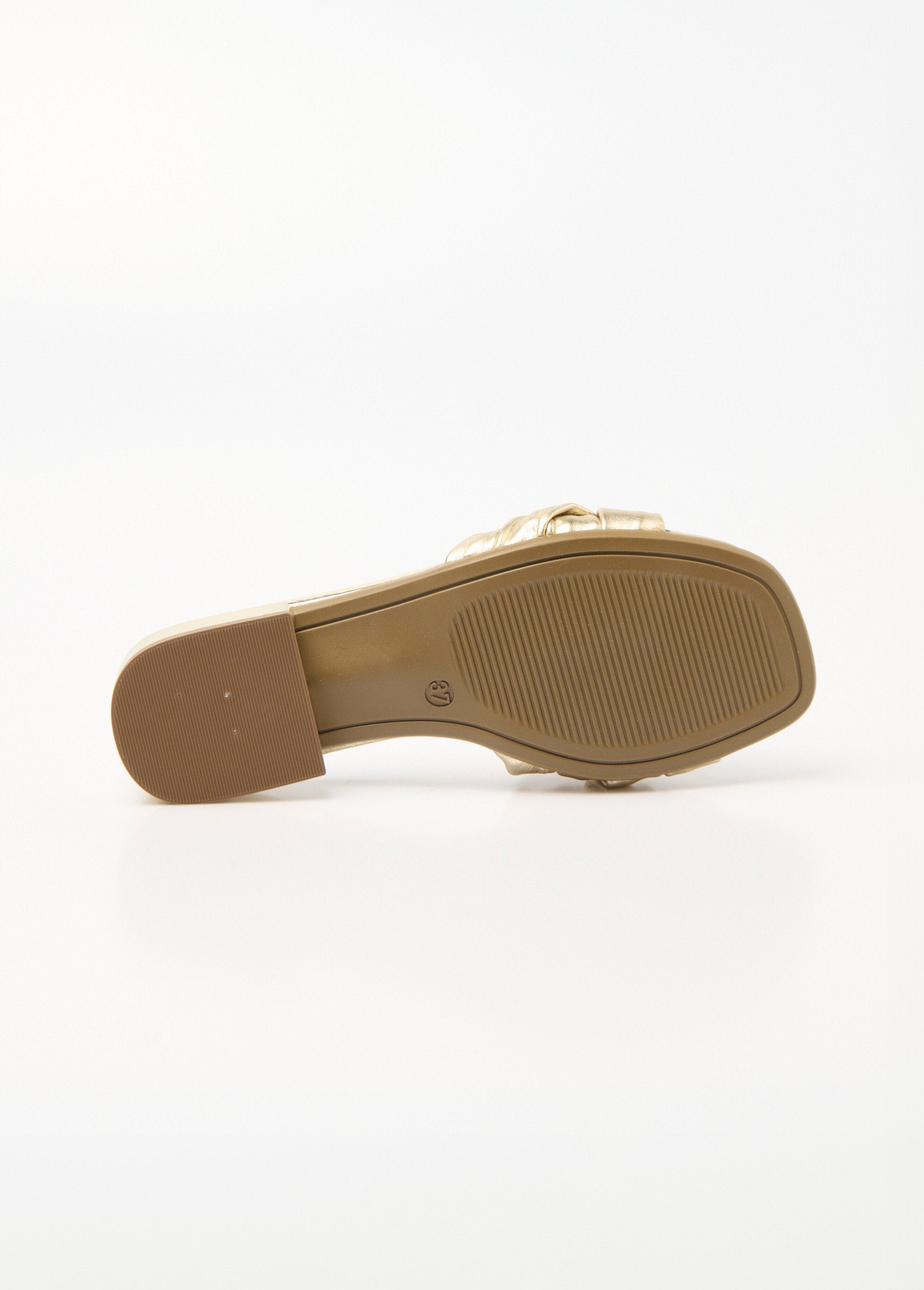 Leather_mules_with_fancy_interlaced_straps_Golden_UN1_slim