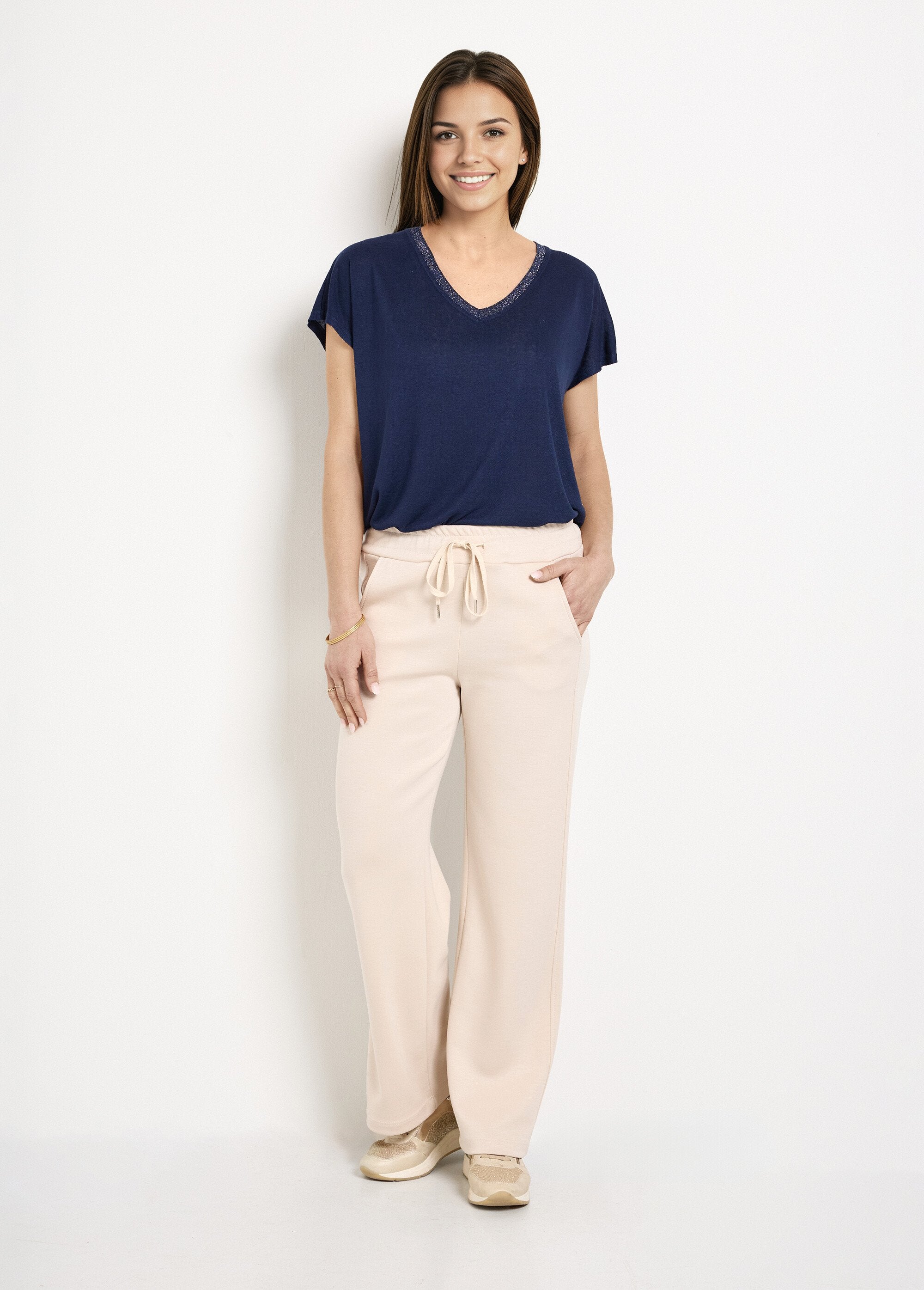 Wide_and_flowing_pants_in_soft_knit_Sand_SF1_slim