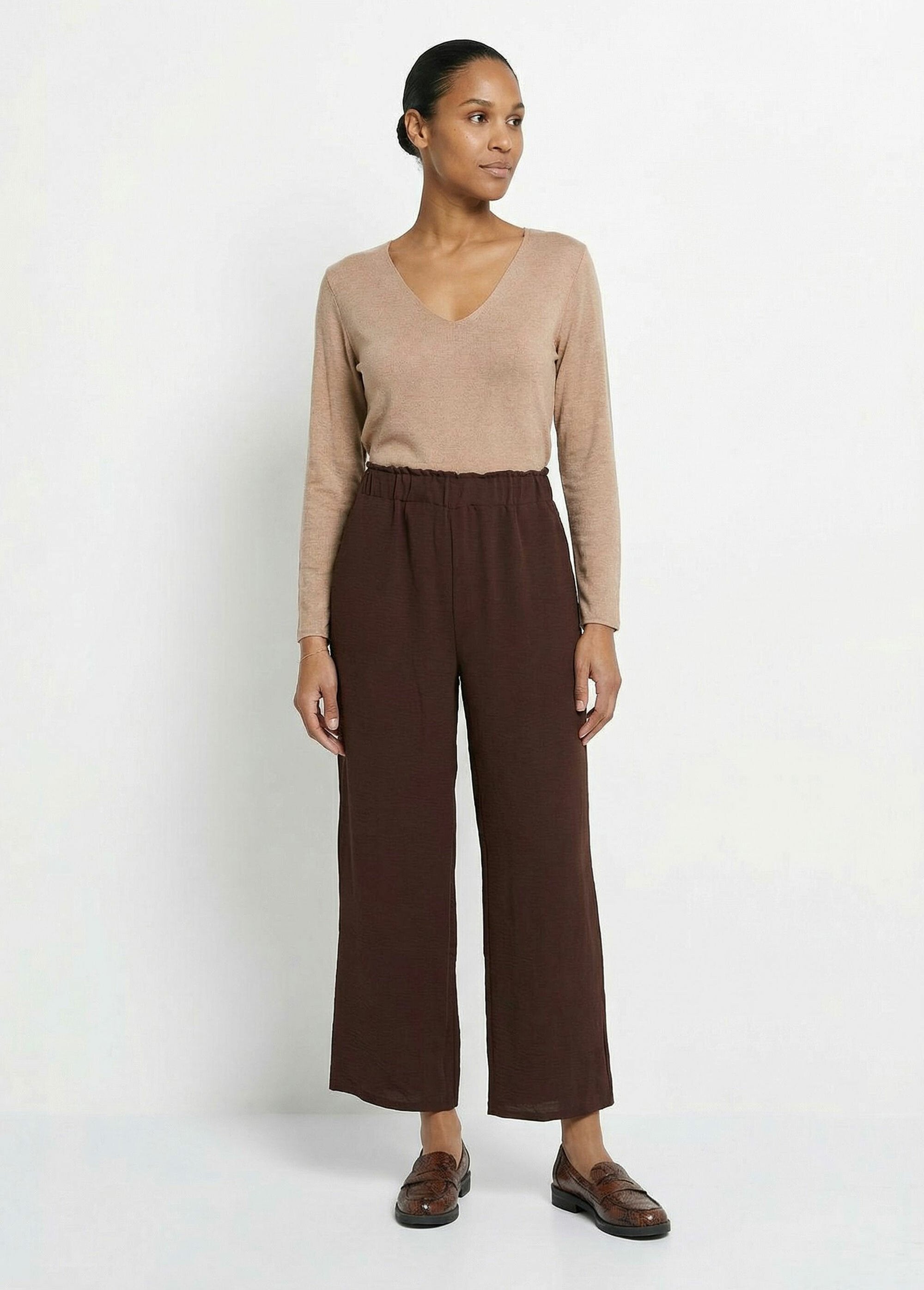 Wide-leg_flowing_crepe_trousers_Chocolate_SF1_slim