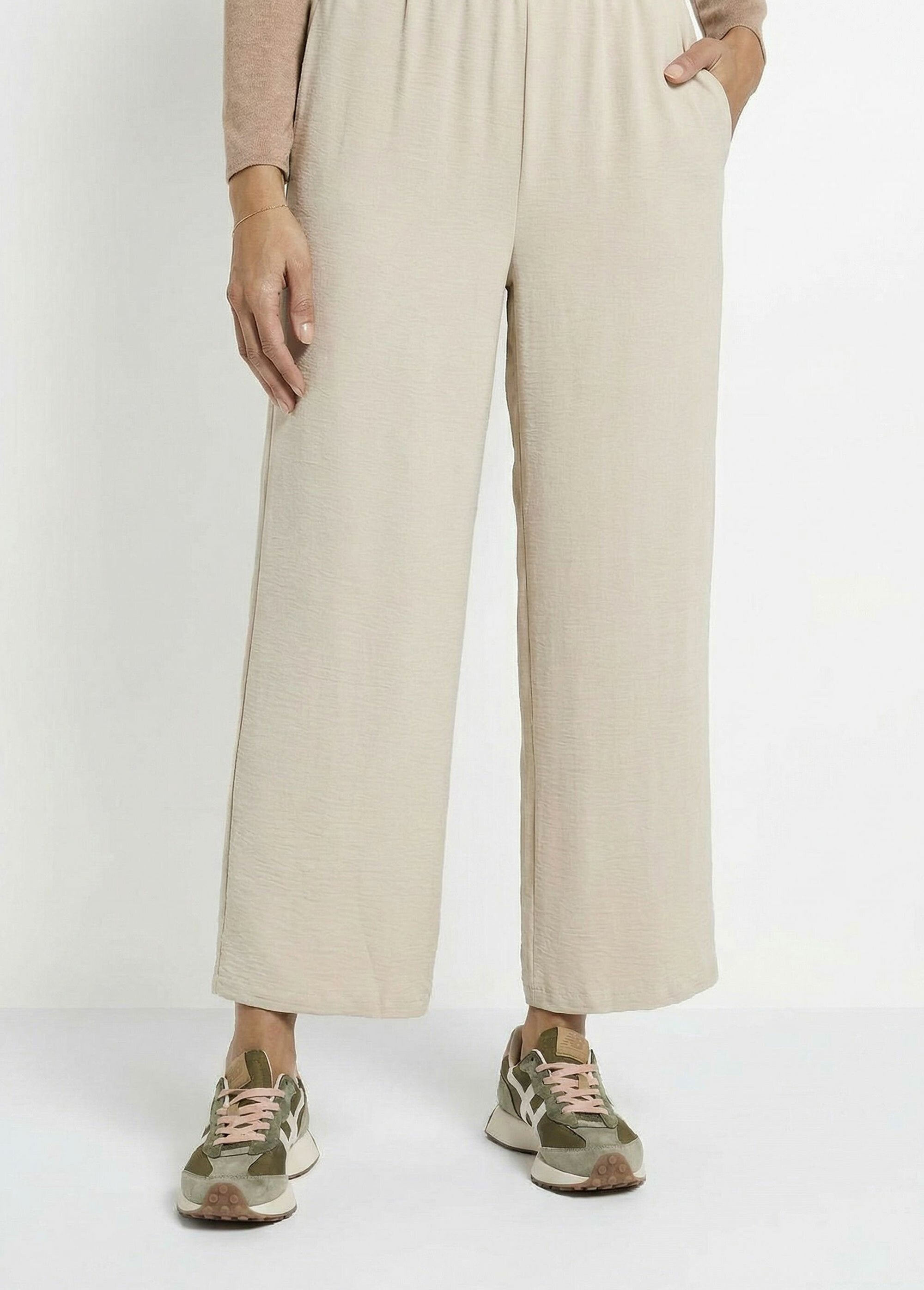 Wide-leg_flowing_crepe_trousers_Beige_FA1_slim