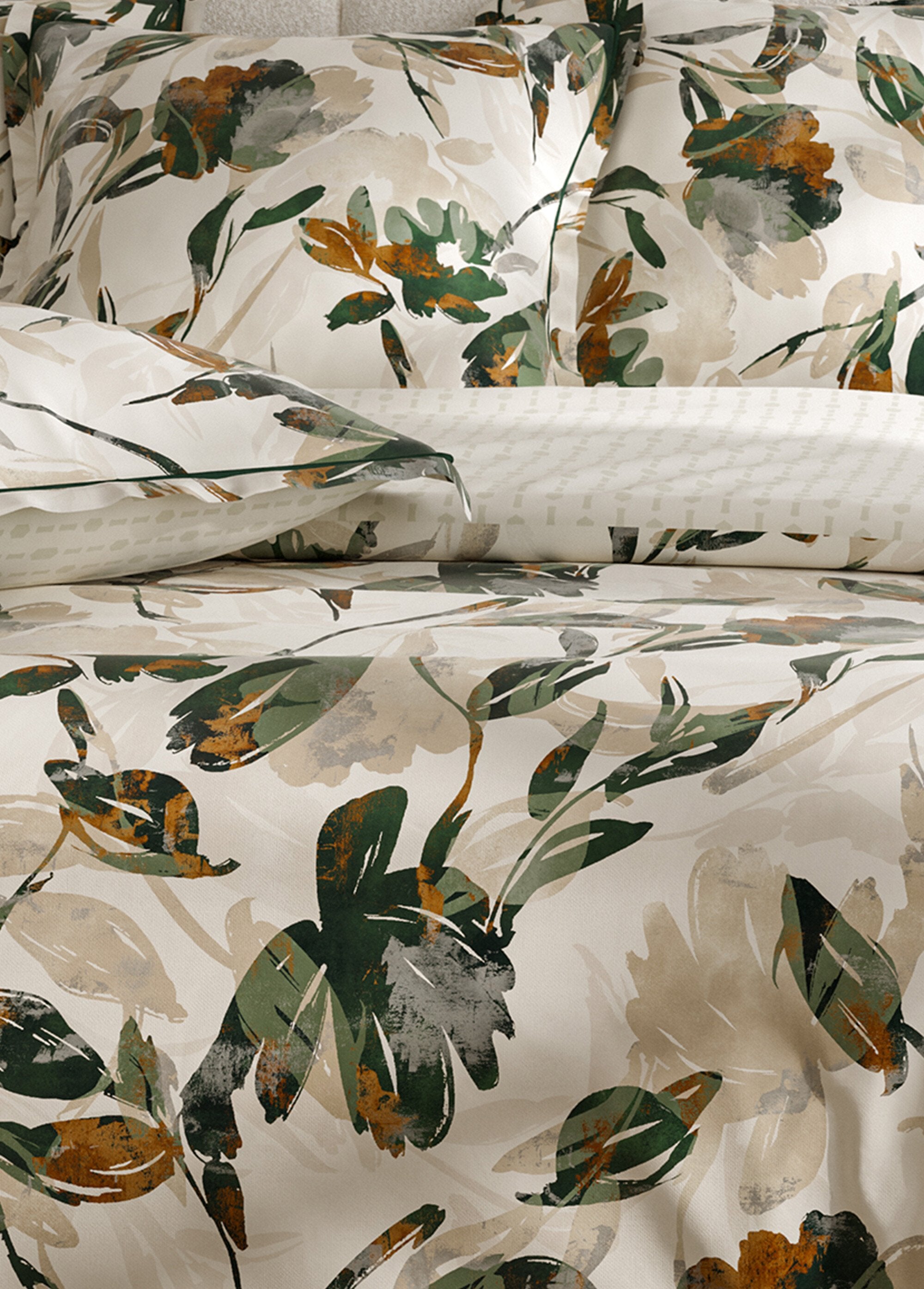 3-Piece_Percale_Bedding_Set_with_Duvet_Cover,_Watercolor_Beige_print_DE3_slim