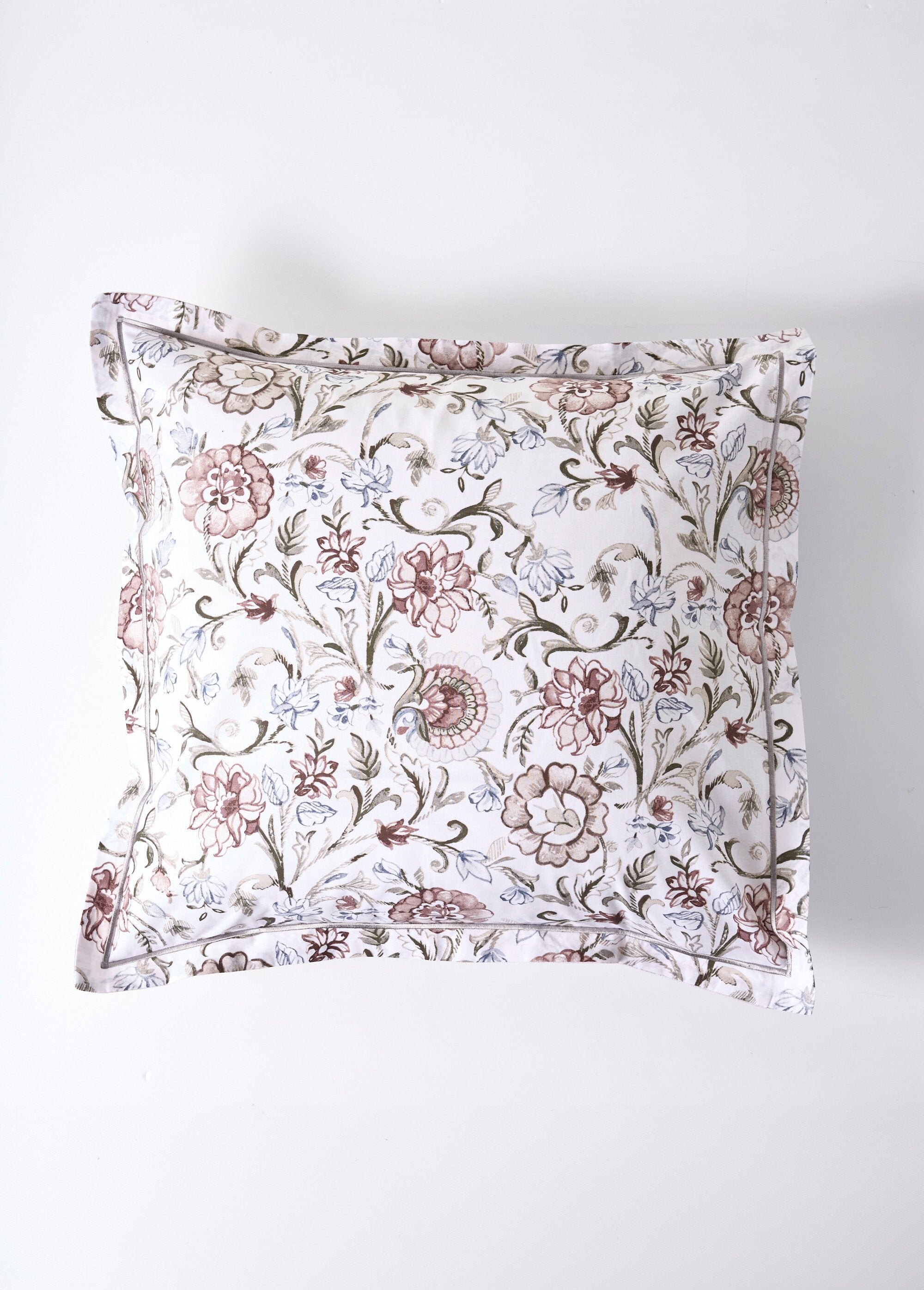Parure_de_lit_4_pièces_avec_drap_plat,_camélias_Gris_DE4_slim