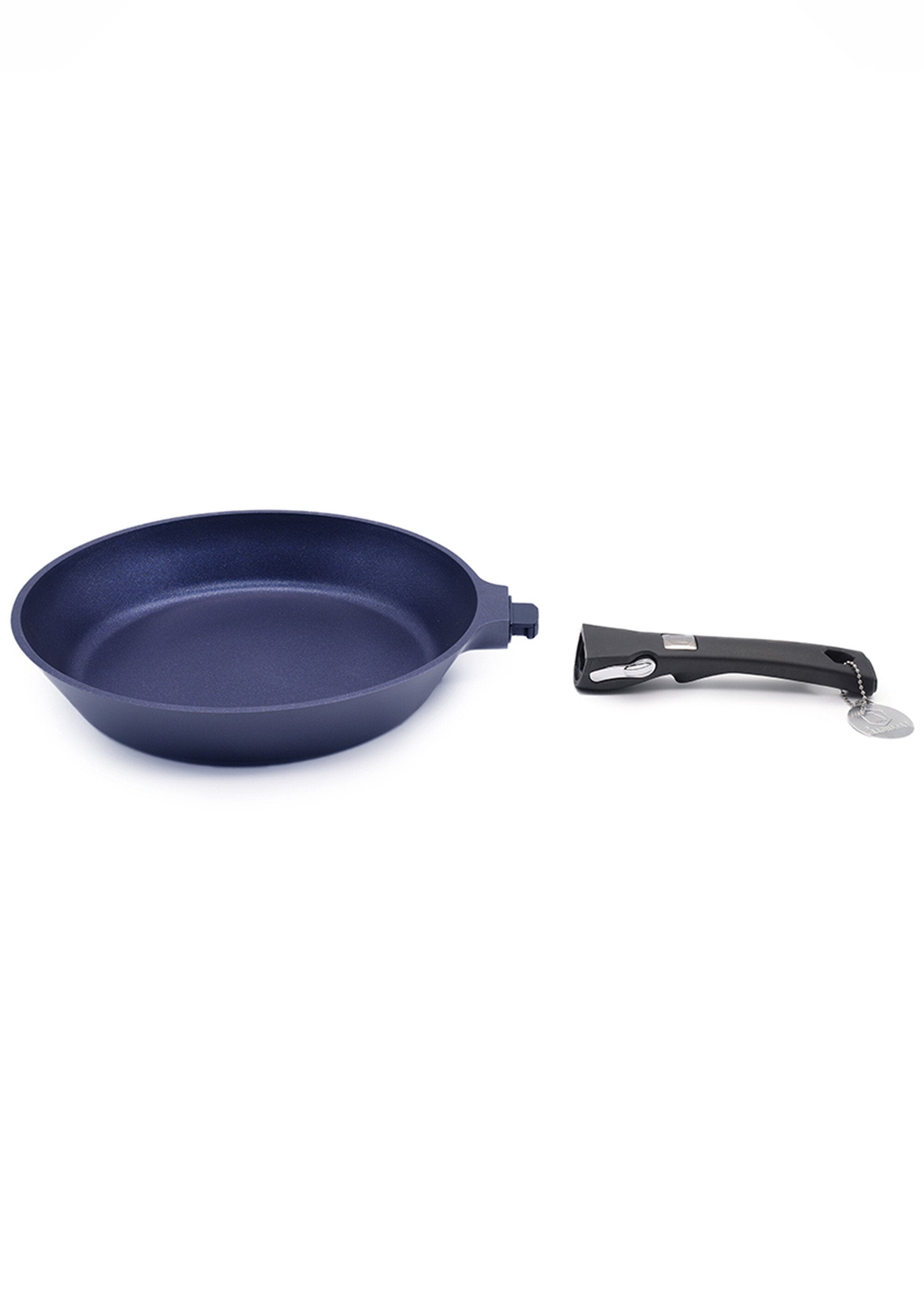 28cm_removable_pan_"Blue_Diamond"_Blue_FA2_slim