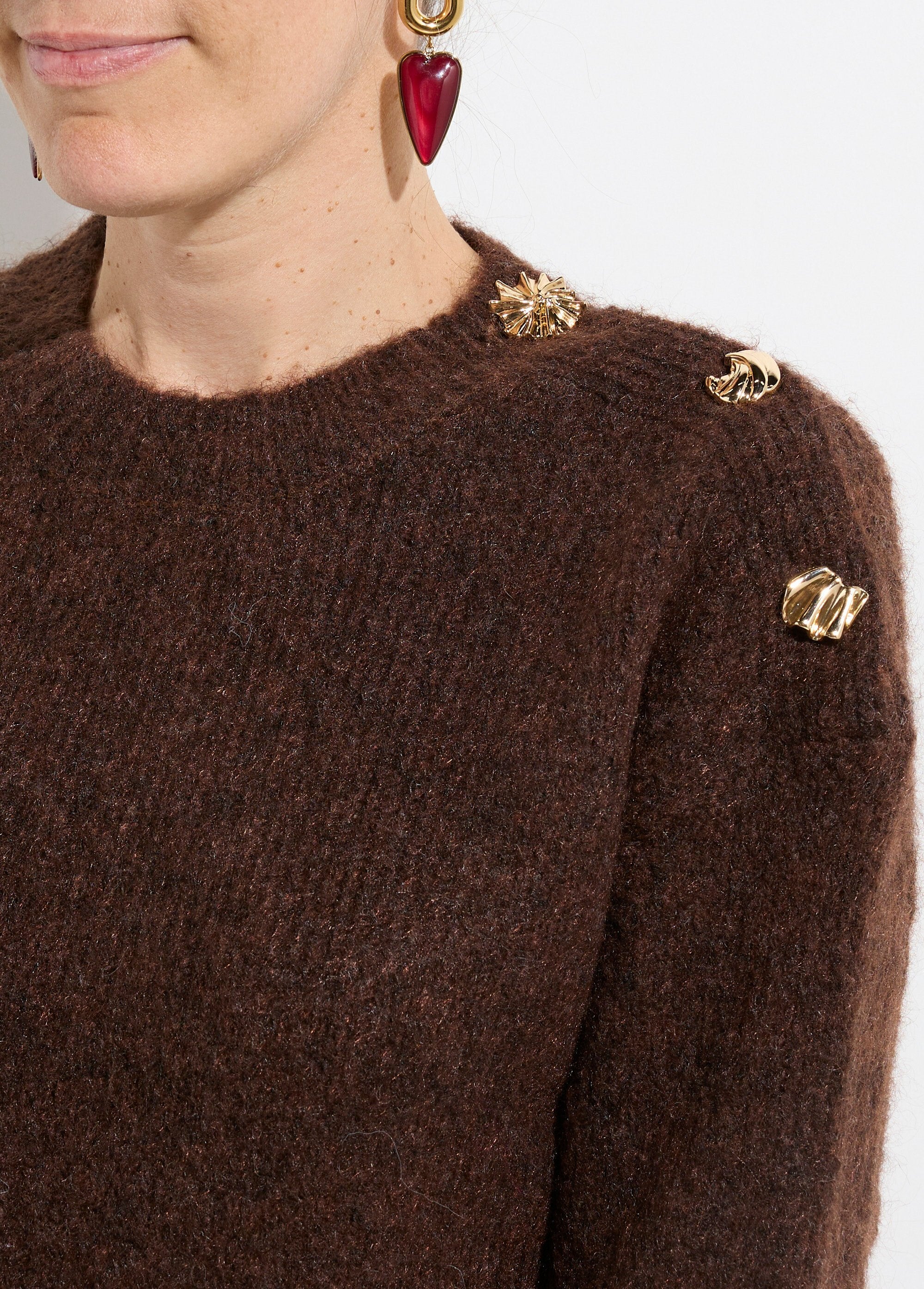 Round_neck_sweater,_metal_jewel_buttons_Chocolate_DE1_slim