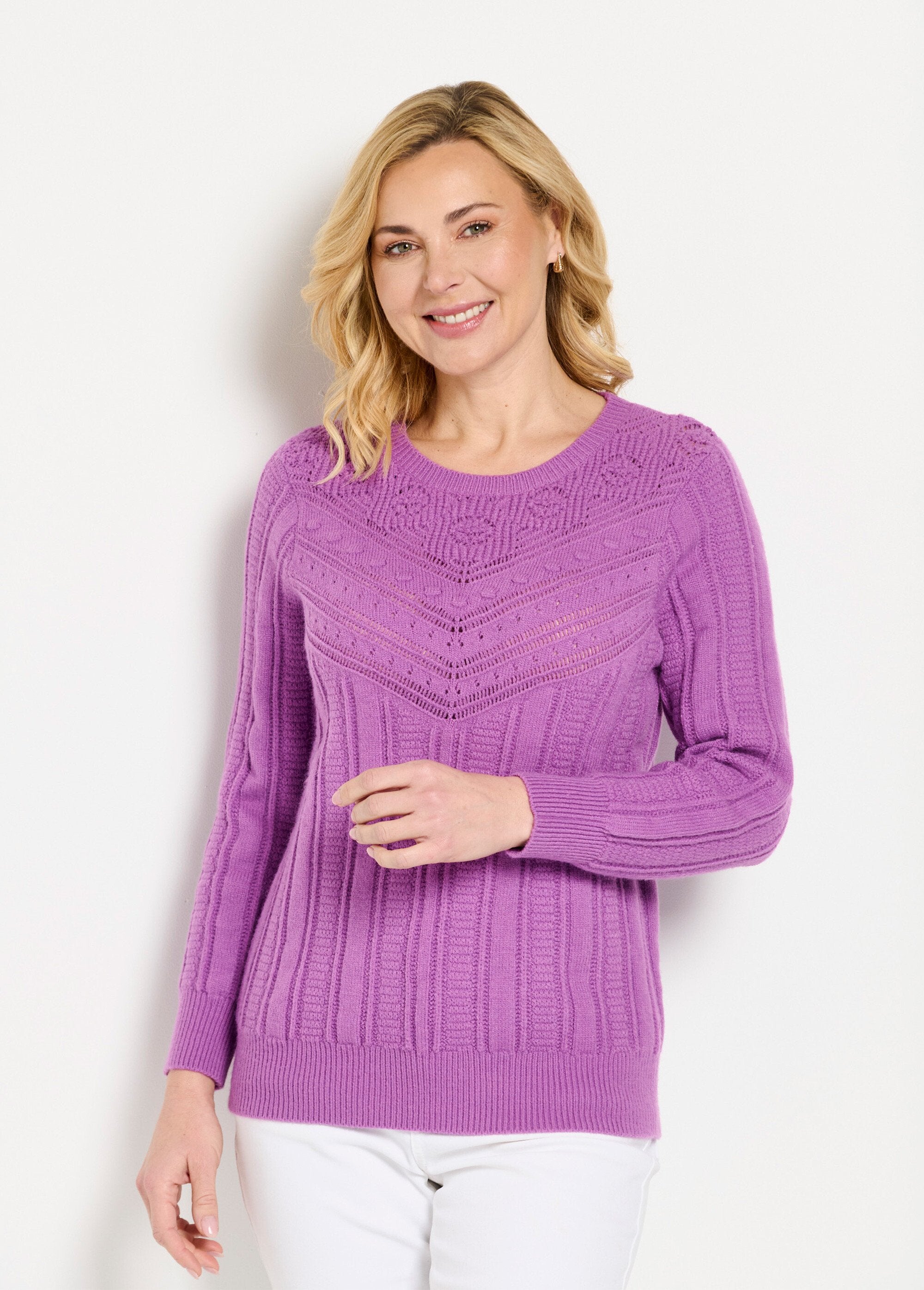 Soft_openwork_sweater_with_round_neck_balls_Parma_FA1_slim