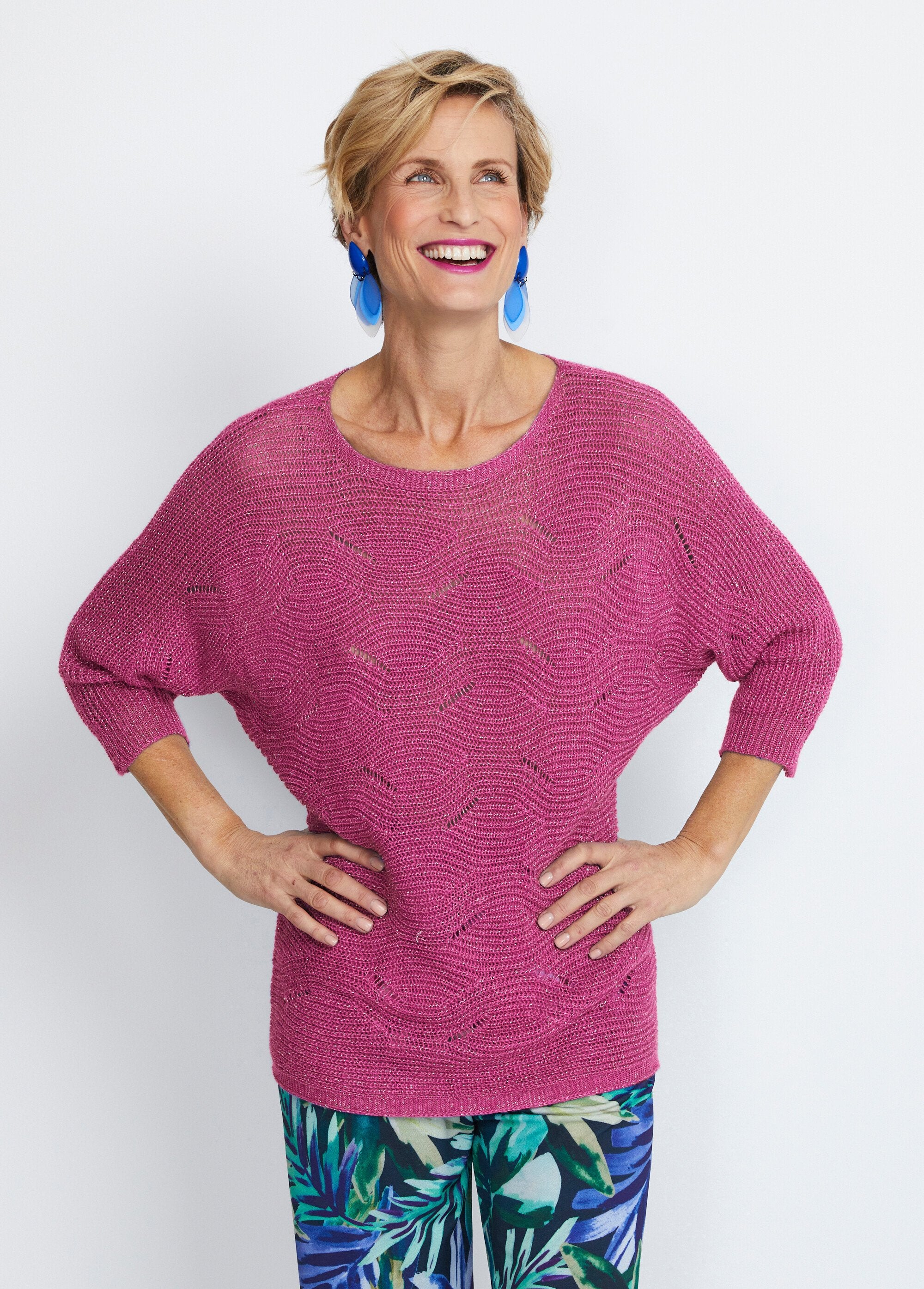 Openwork_box_volume_relief_knit_sweater_Cassis_FA1_slim