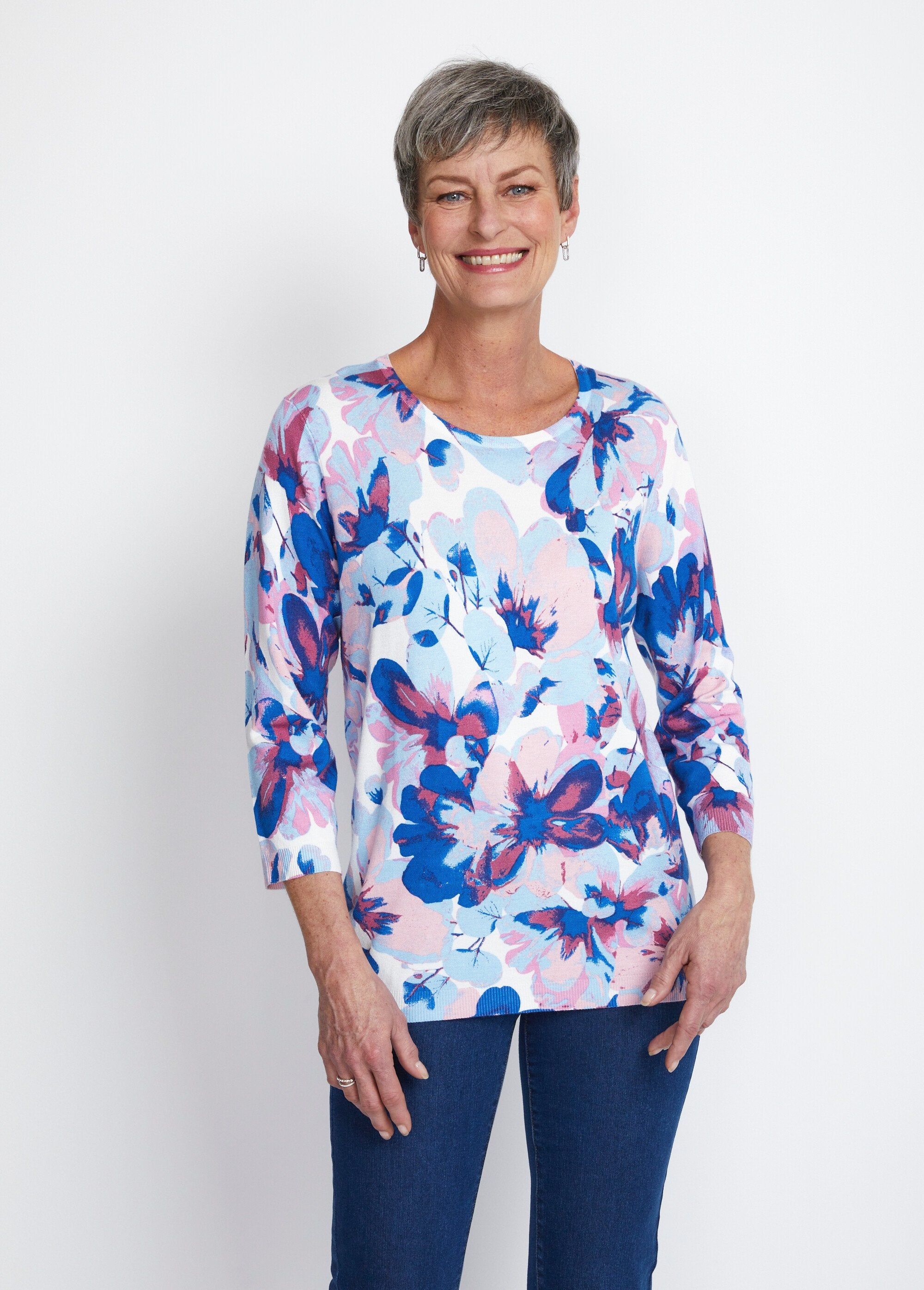 Floral_print_3/4_sleeve_sweater_Blue_and_pink_FA1_slim