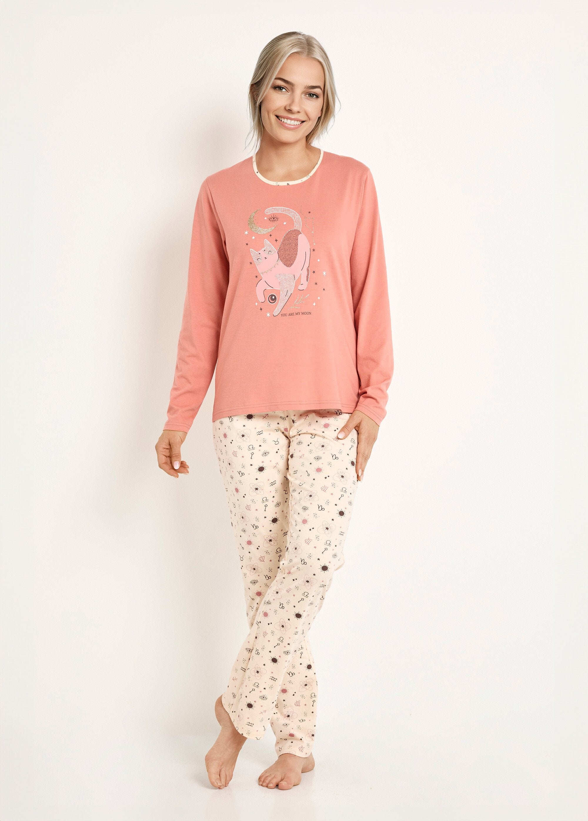 Long-sleeved_cotton_pyjama_pants_Terracotta_and_ecru_FA1_slim