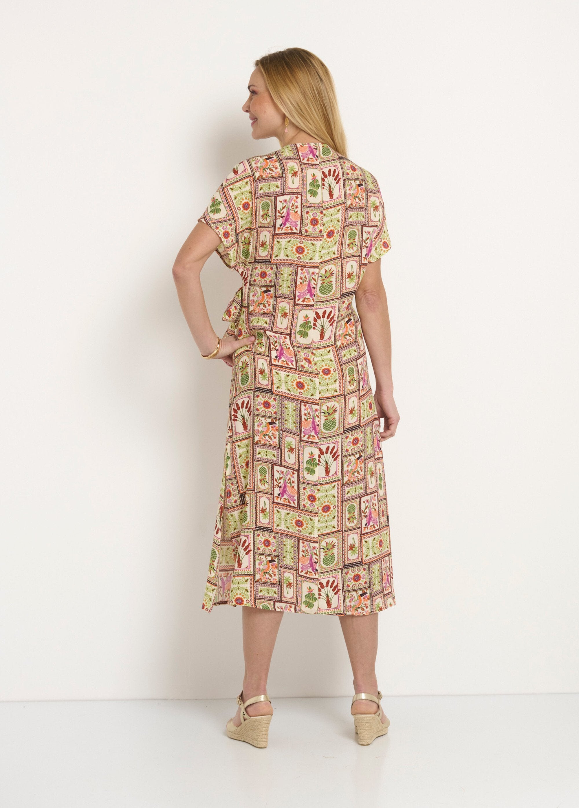 Long_printed_dress_with_a_wrap_neckline_Green_prints_DO1_slim