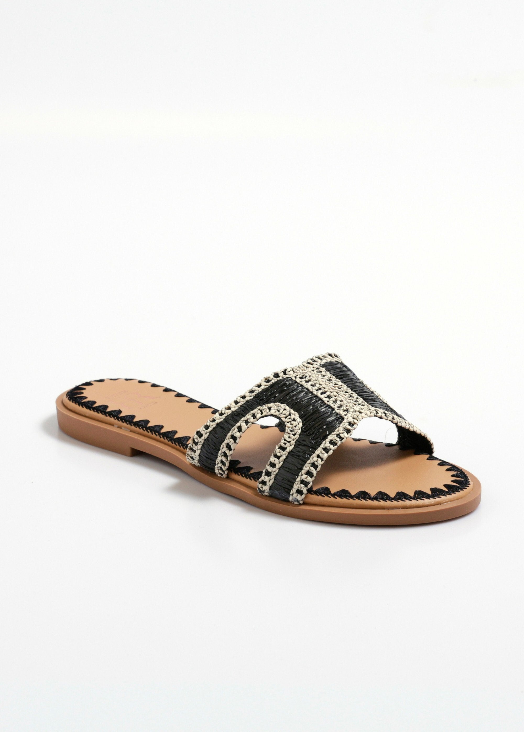 Sandales_mules_plates_ethniques_en_paille_Noir_FA1_slim
