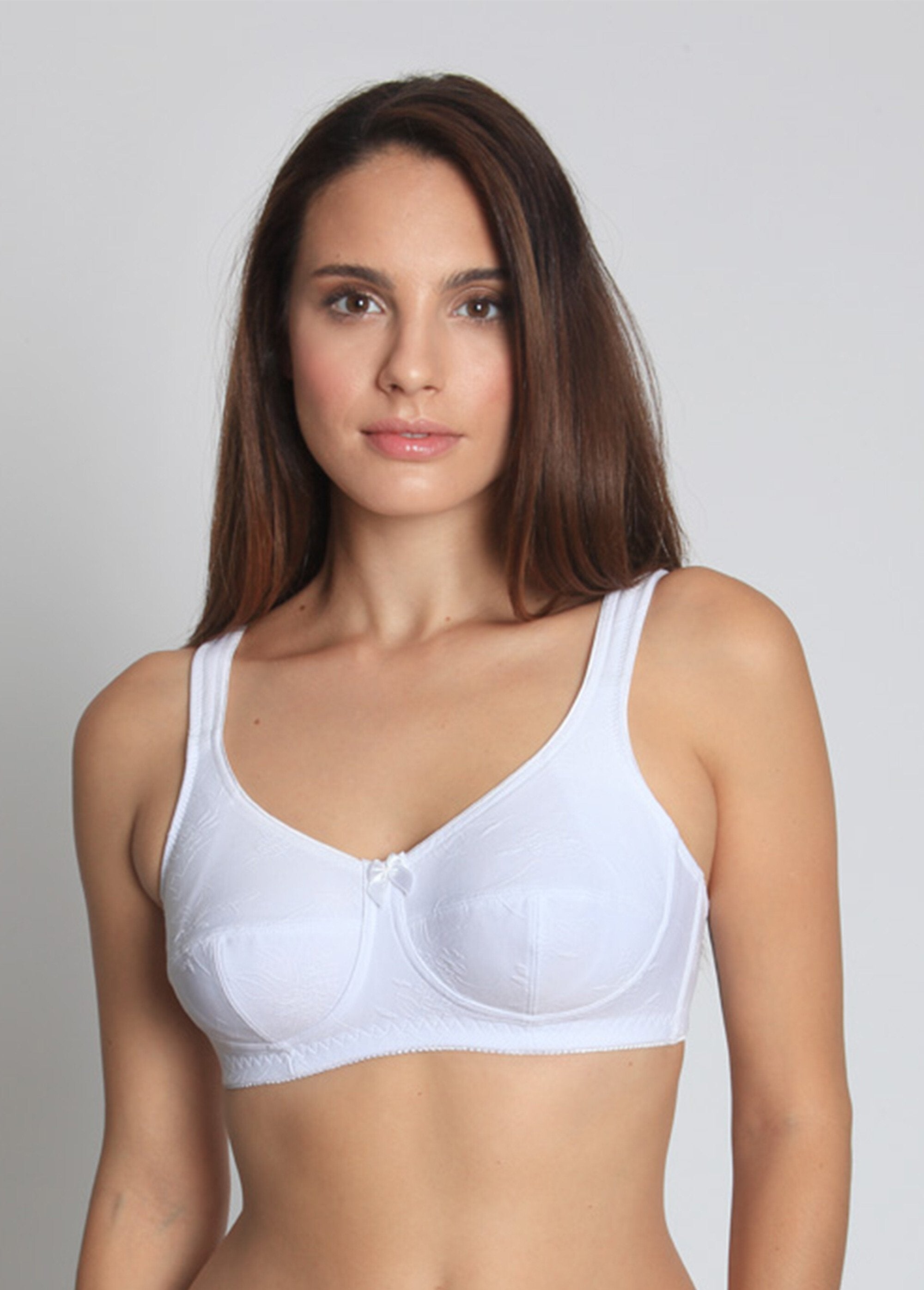 High-support_bra_White_FA1_slim