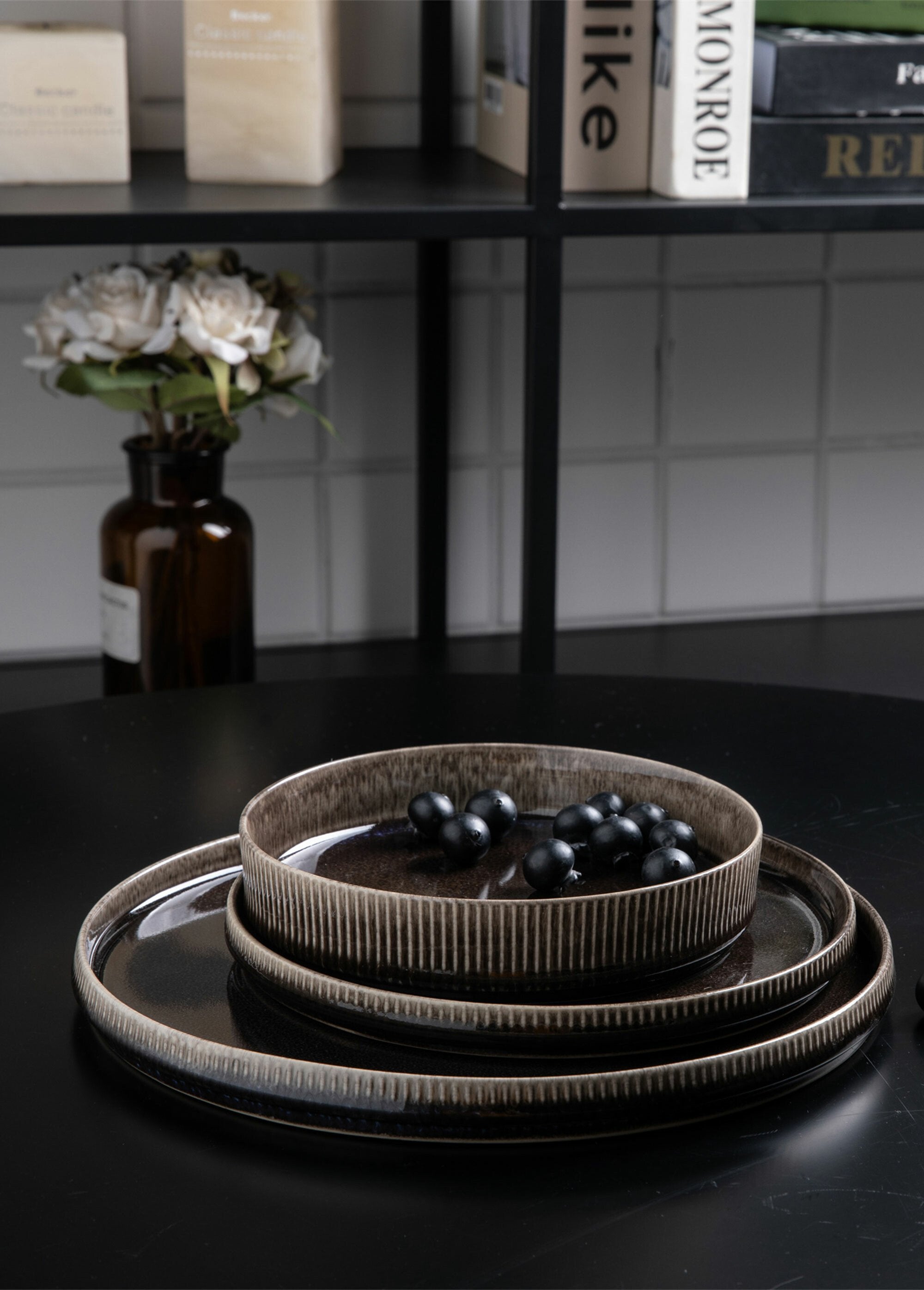 18-piece_service,_Cappuccino_theme_Brown_FA2_slim