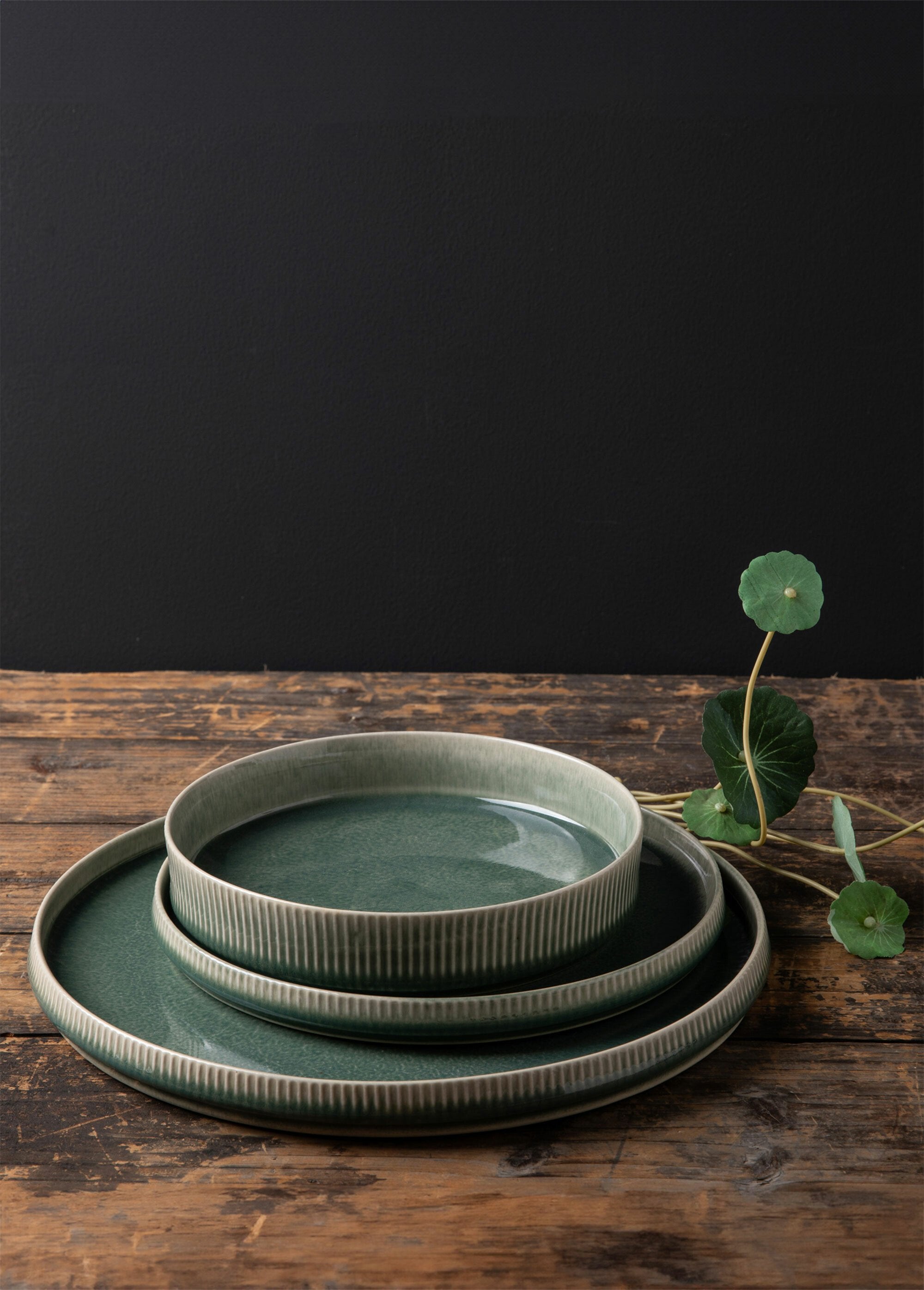 18-piece_"Jade"_service_Green_FA2_slim
