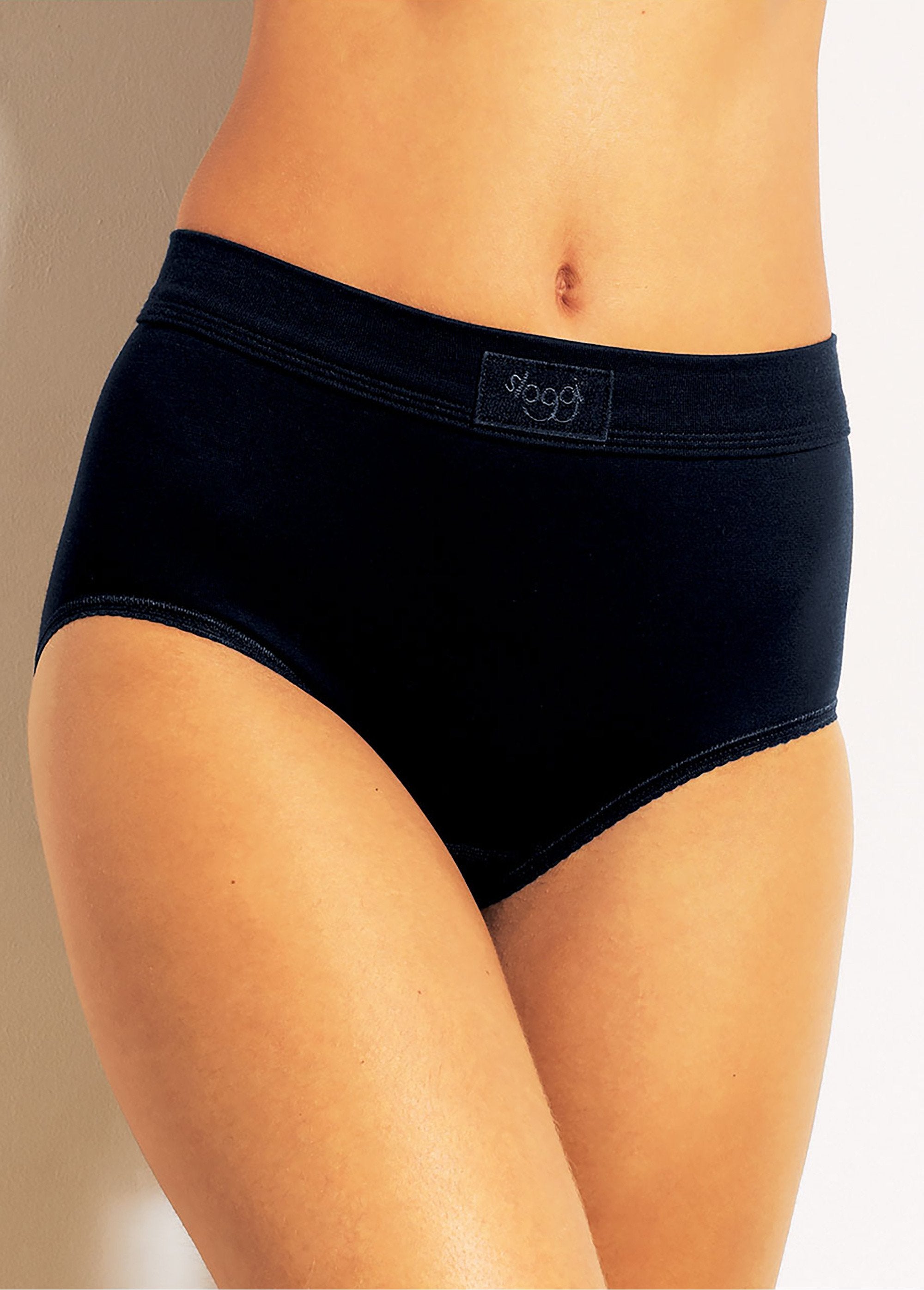 The_Double_Comfort_maxi_briefs_Black_FA1_slim