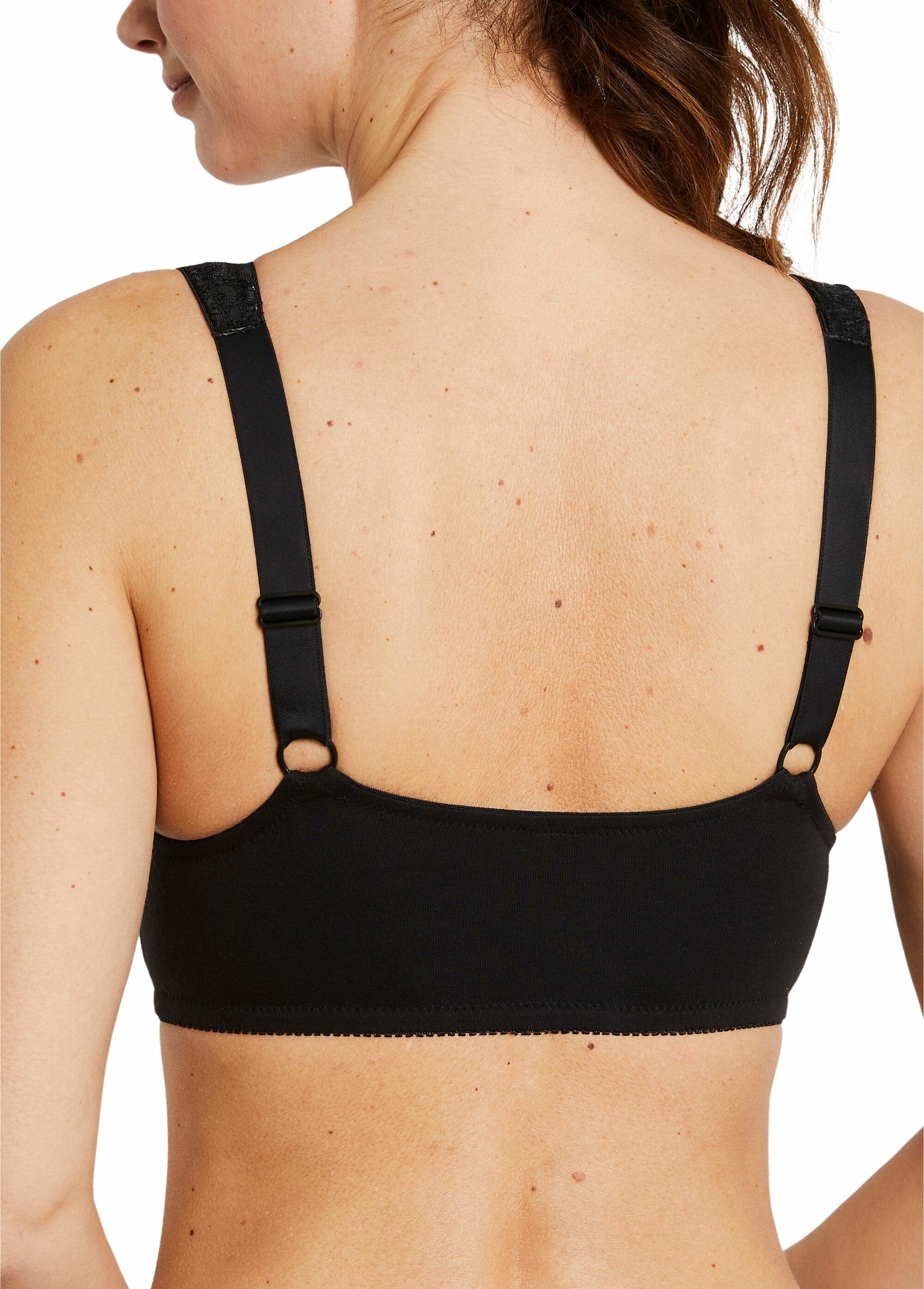 Non-wired_open_front_bra_Black_DO1_slim