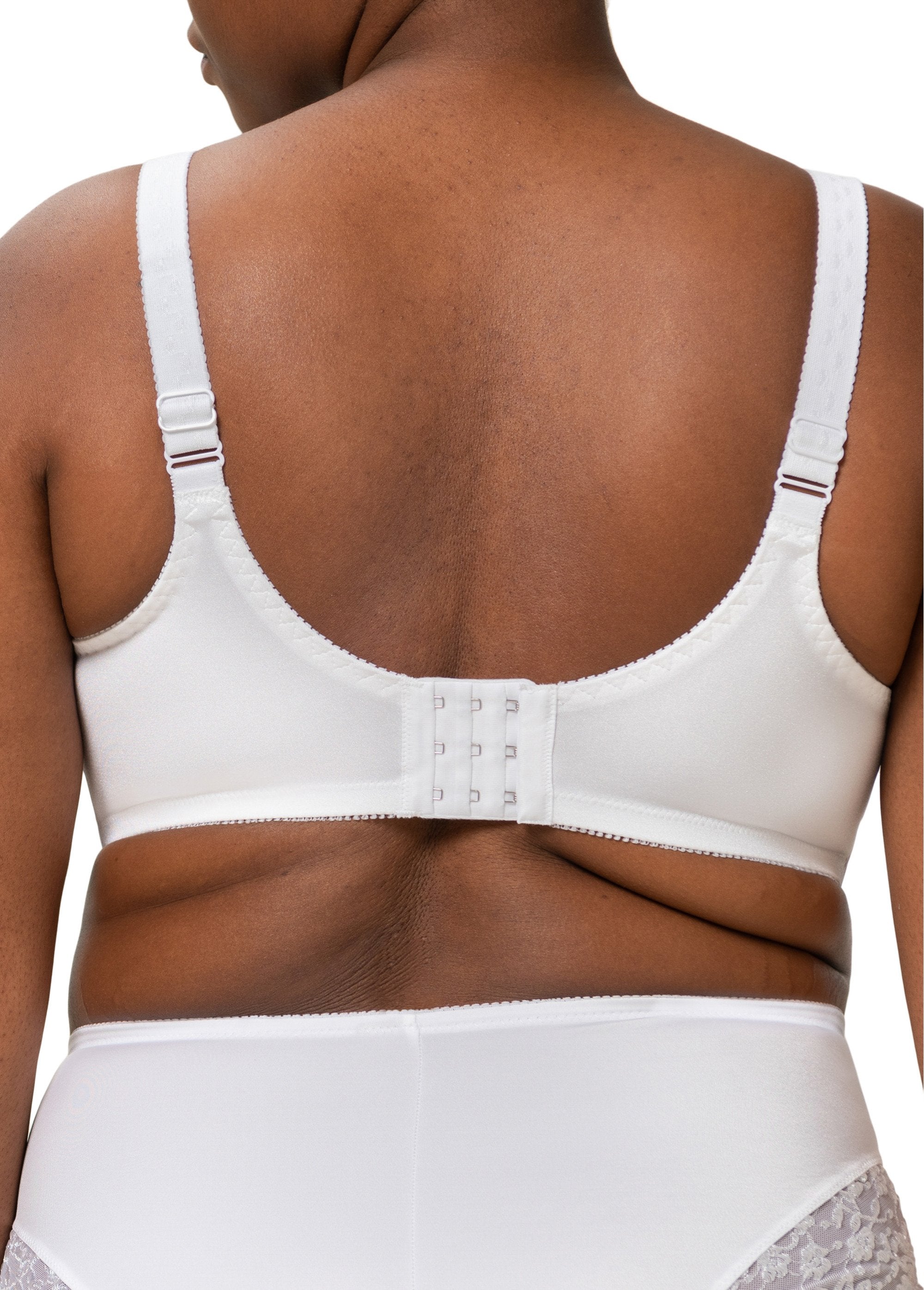 Minimizer_underwire_bra_White_DO1_curvy