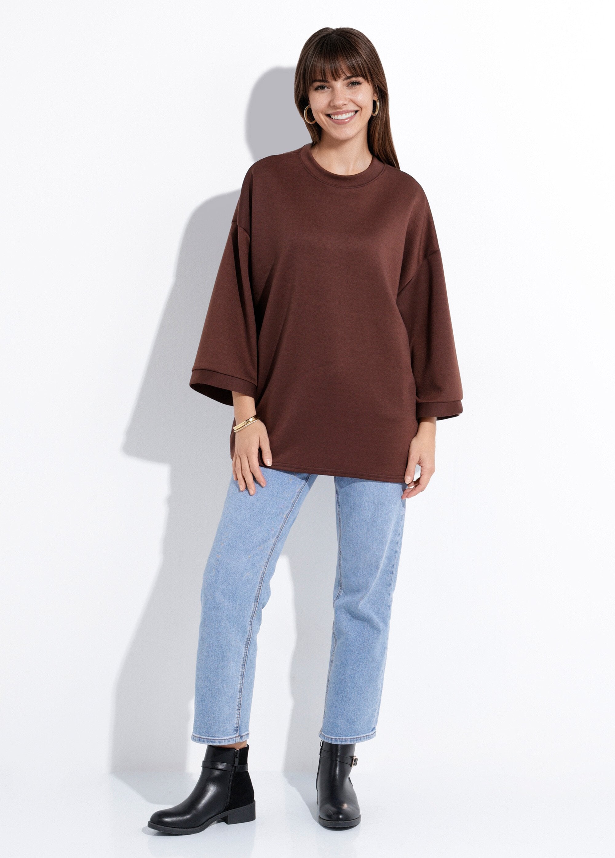 Wide_round_neck_sweatshirt,_3/4_sleeves_Chocolate_SF1_slim
