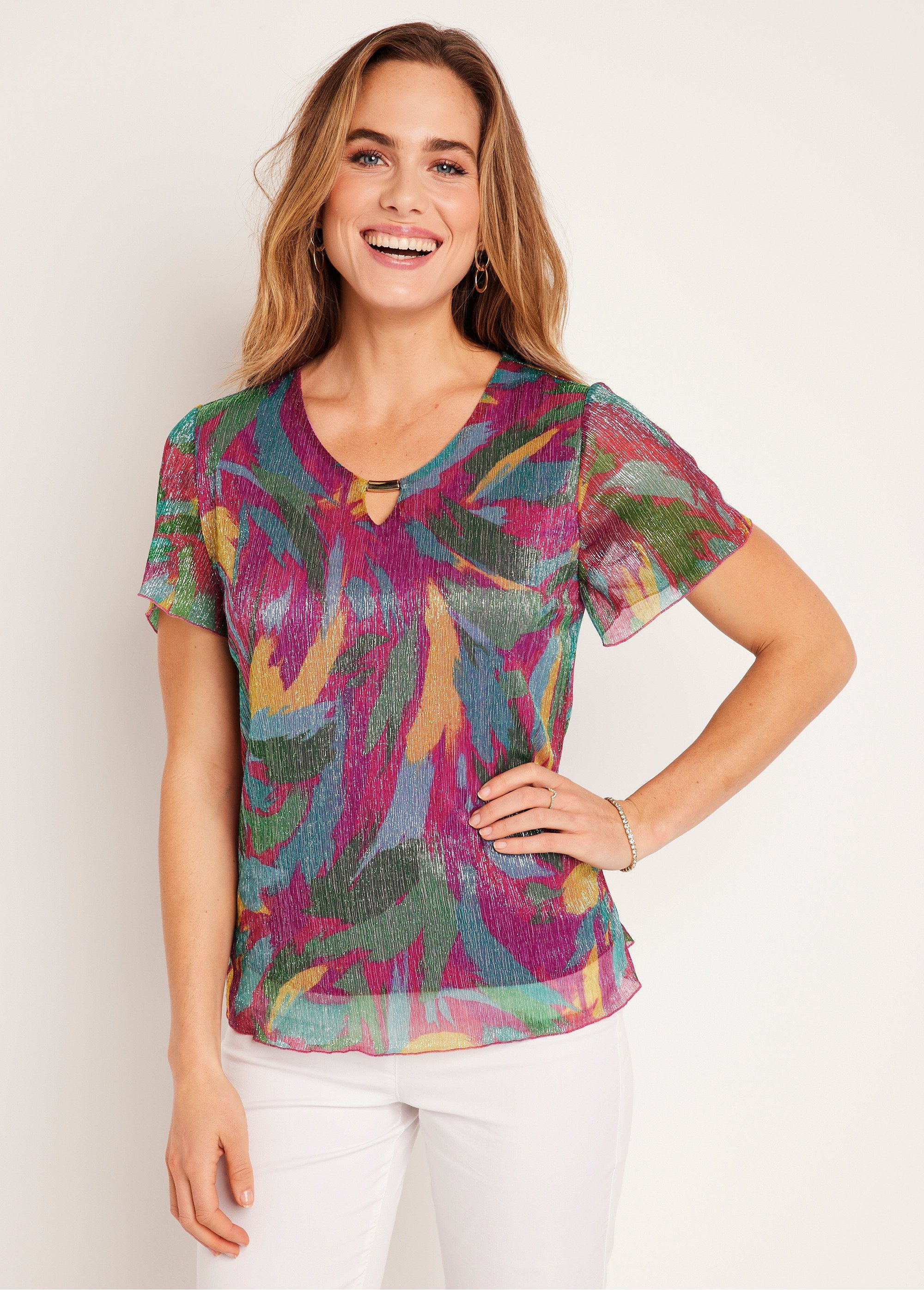 Cropped_T-shirt_with_golden_foliage_print_Fuchsia_and_green_FA1_slim