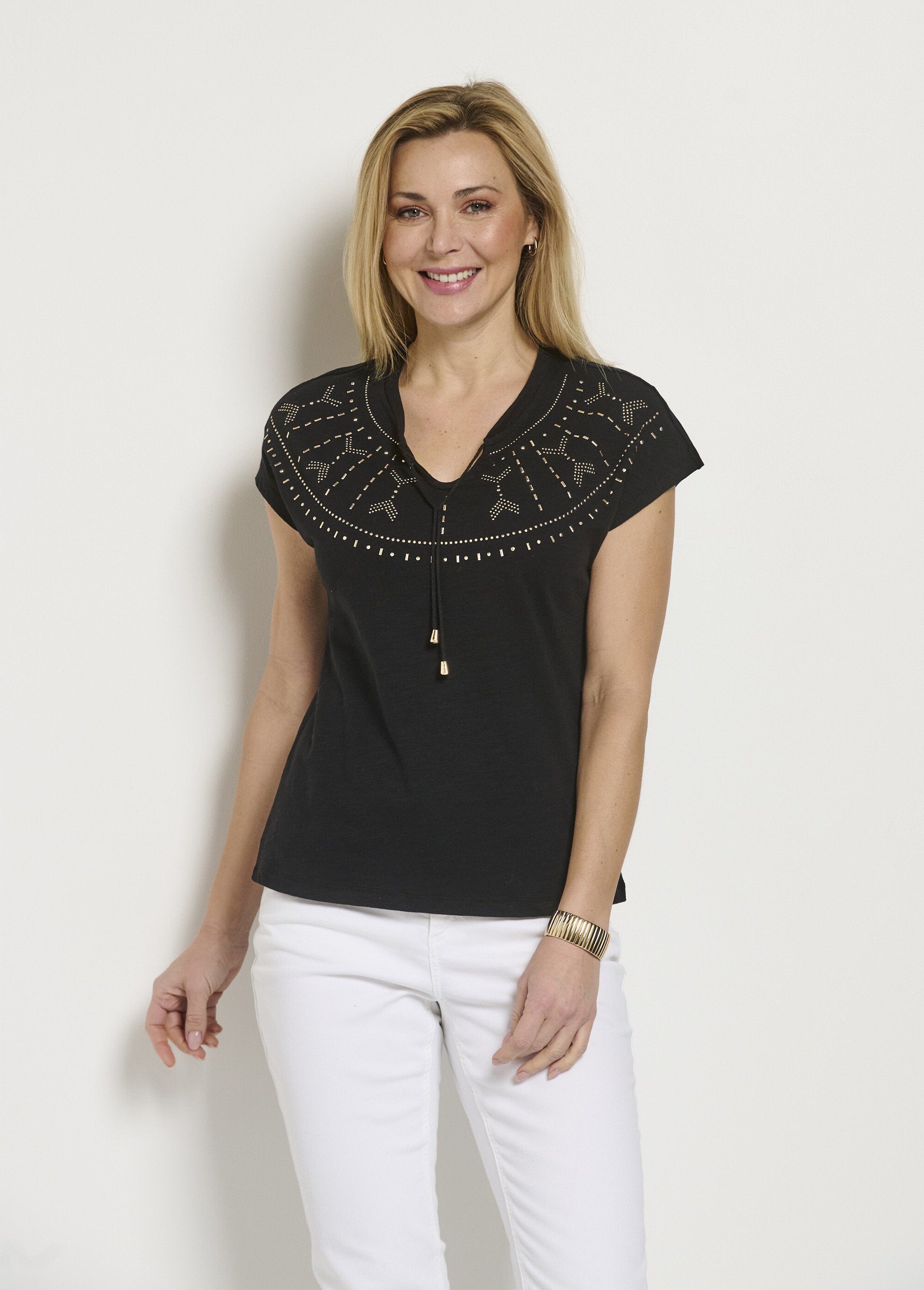 Plain_studded_short_t-shirt_with_flamed_knit_Black_FA1_slim