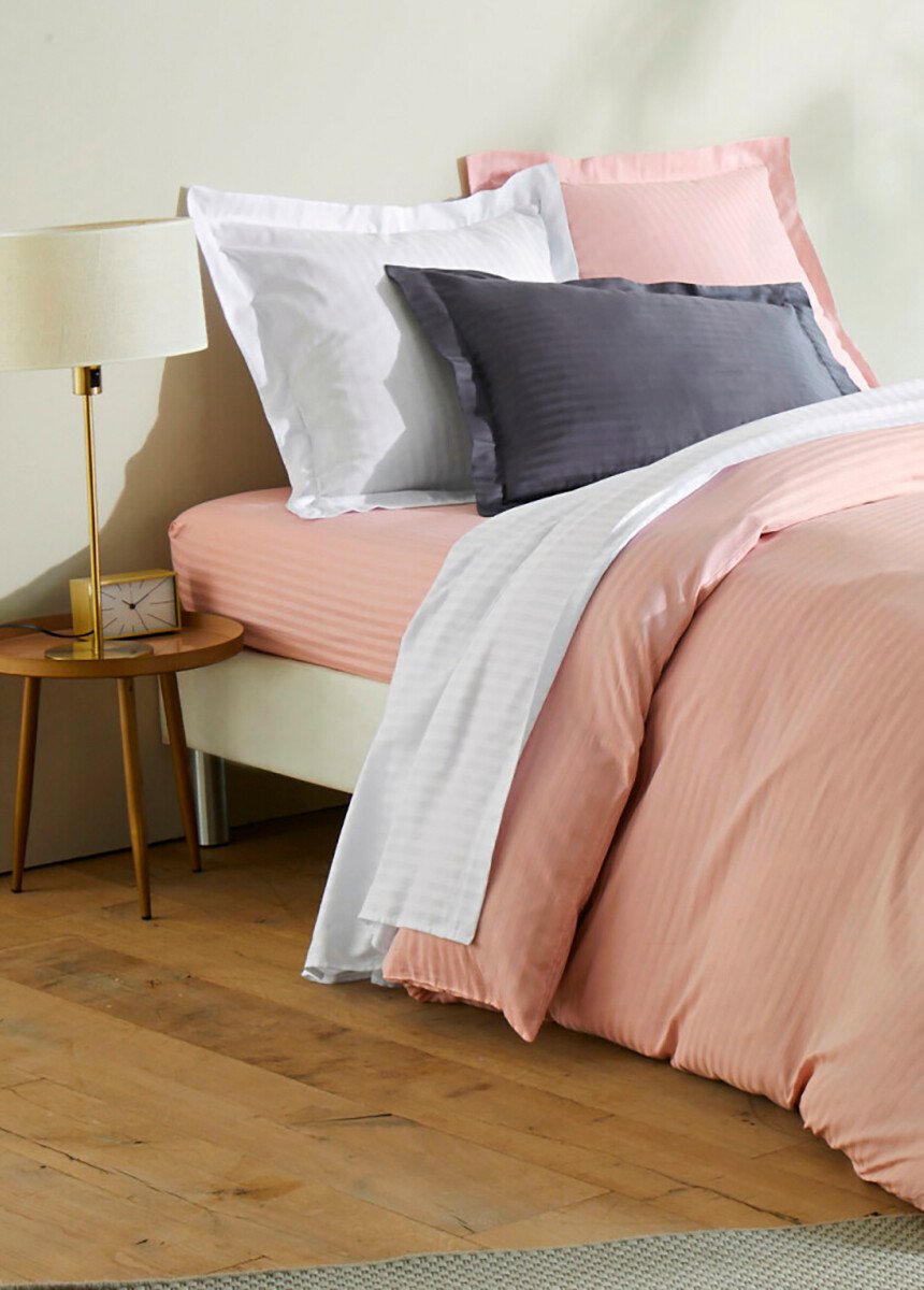 Jacquard_satin_pillowcases_and_bolsters_Rose_the_FA1_slim