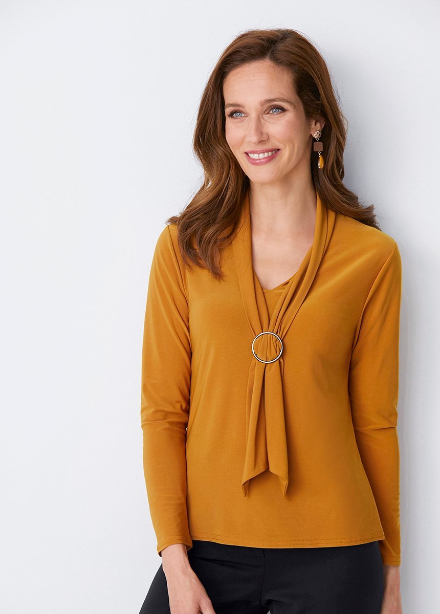 Long-sleeved_pussy-bow_effect_T-shirt_Honey_FA1_slim
